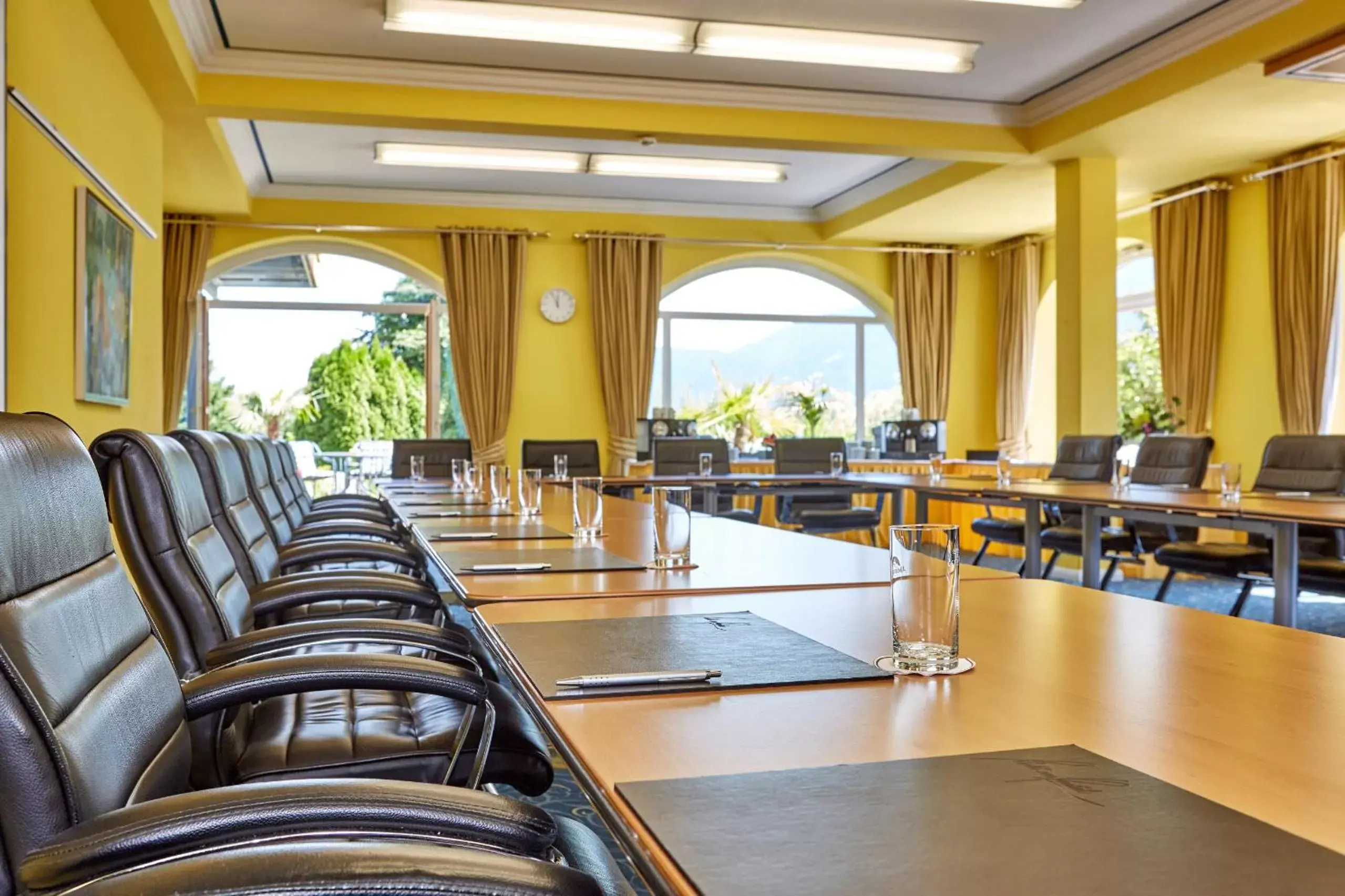 Meeting/conference room in Romantik Alpenhotel Waxenstein