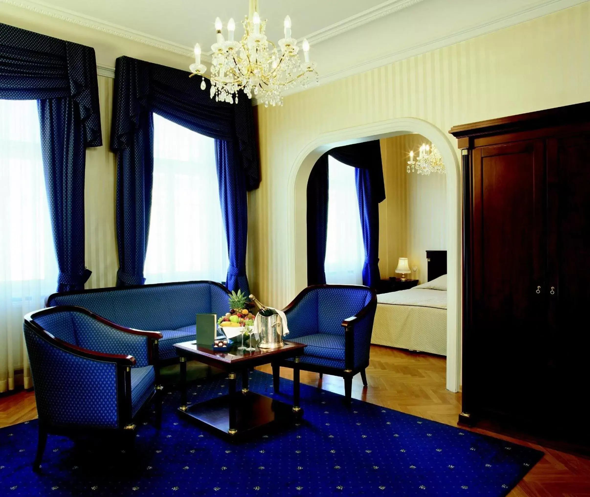 Photo of the whole room, Seating Area in Hotel Ambassador