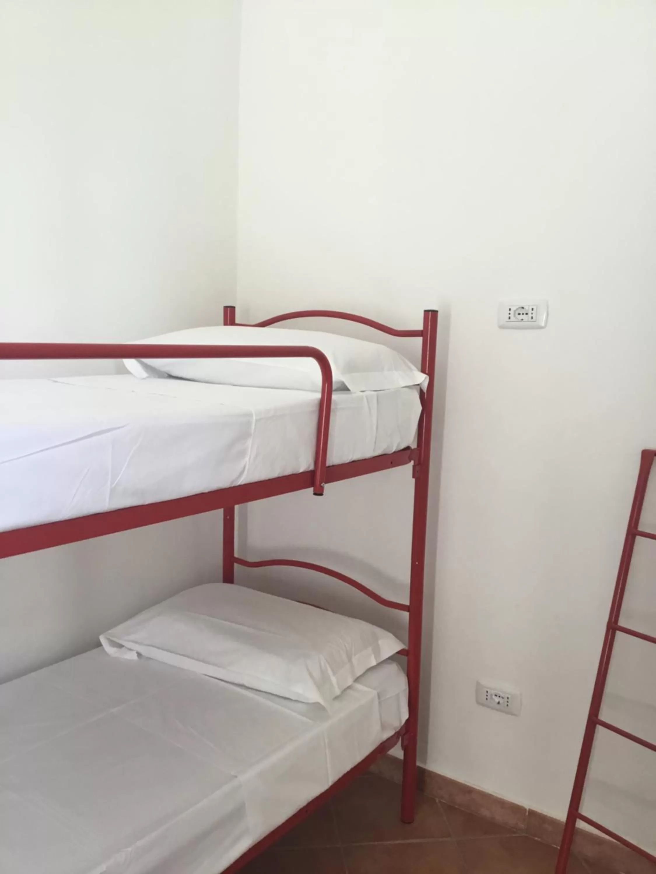 Bunk Bed in Female Dormitory Room   in Hotel Paola