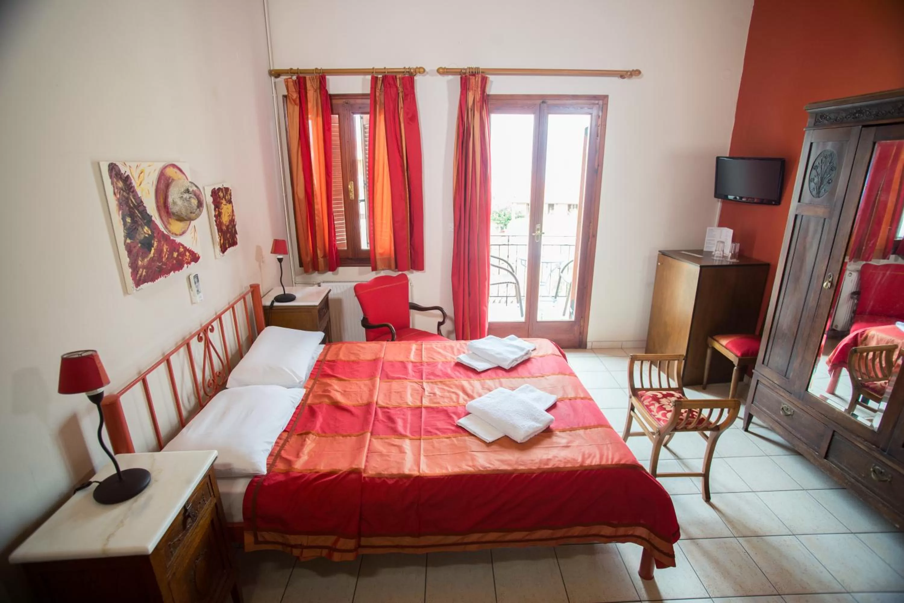 Photo of the whole room, Bed in Filoxenia Studios