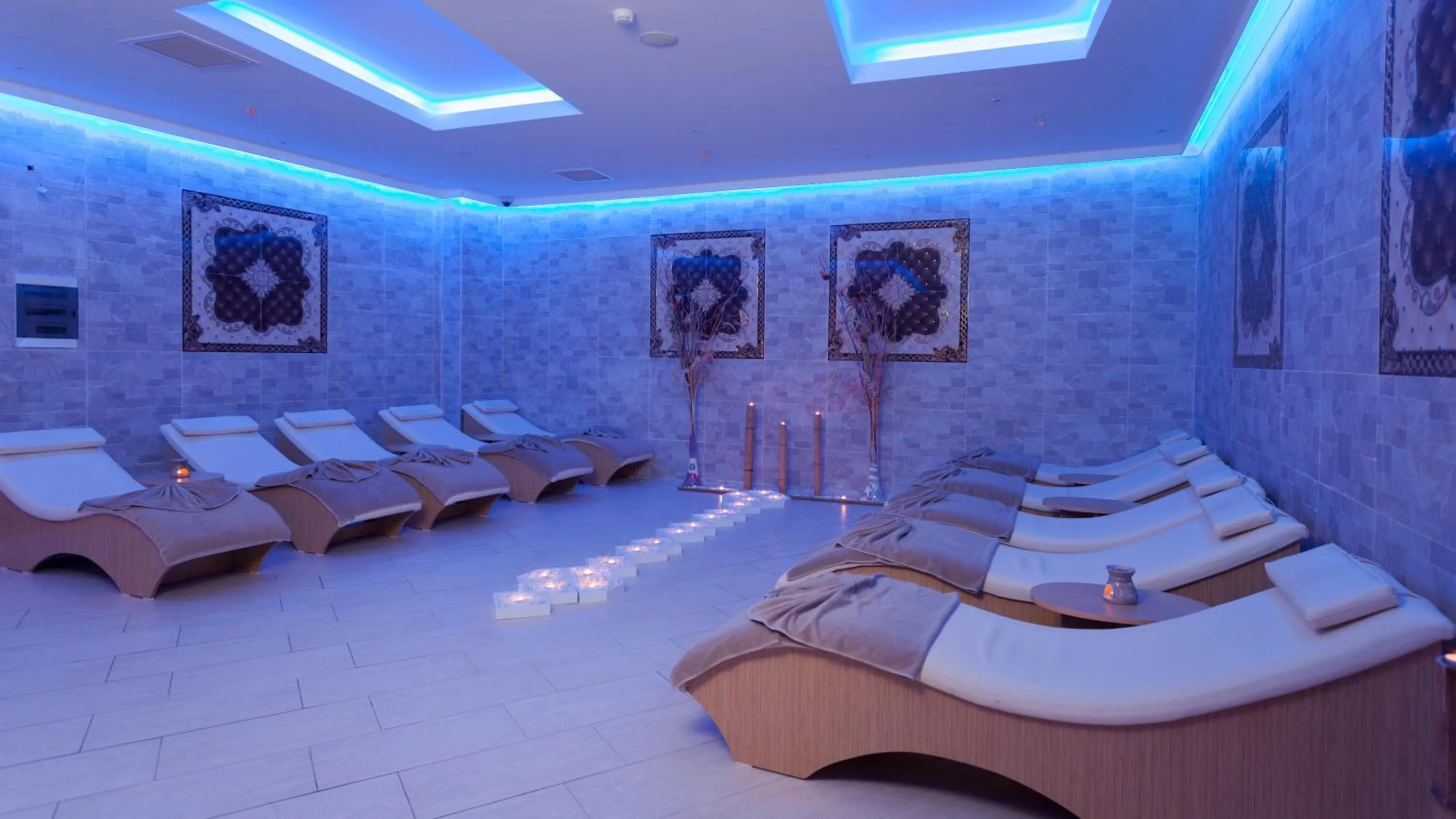 Massage in Diamond Hill Resort Hotel