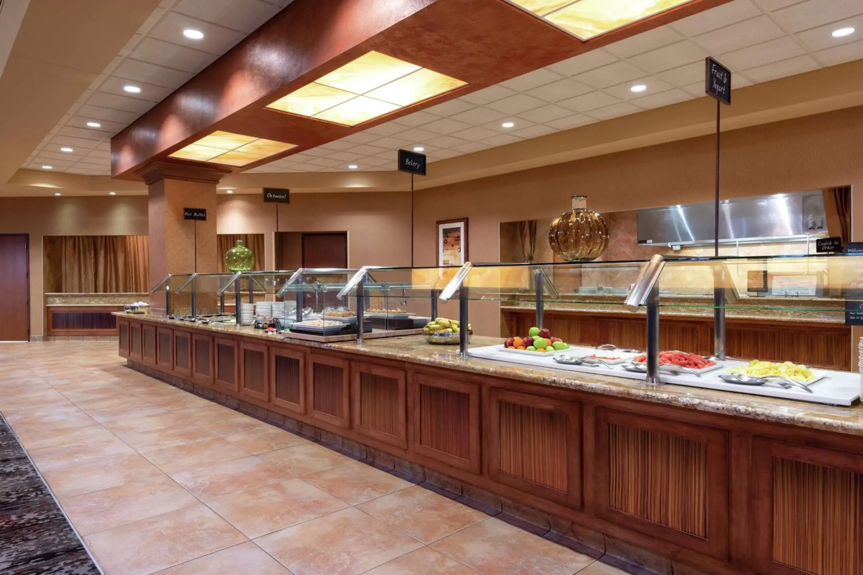 Dining area, Restaurant/Places to Eat in Embassy Suites Loveland Hotel, Spa & Conference Center