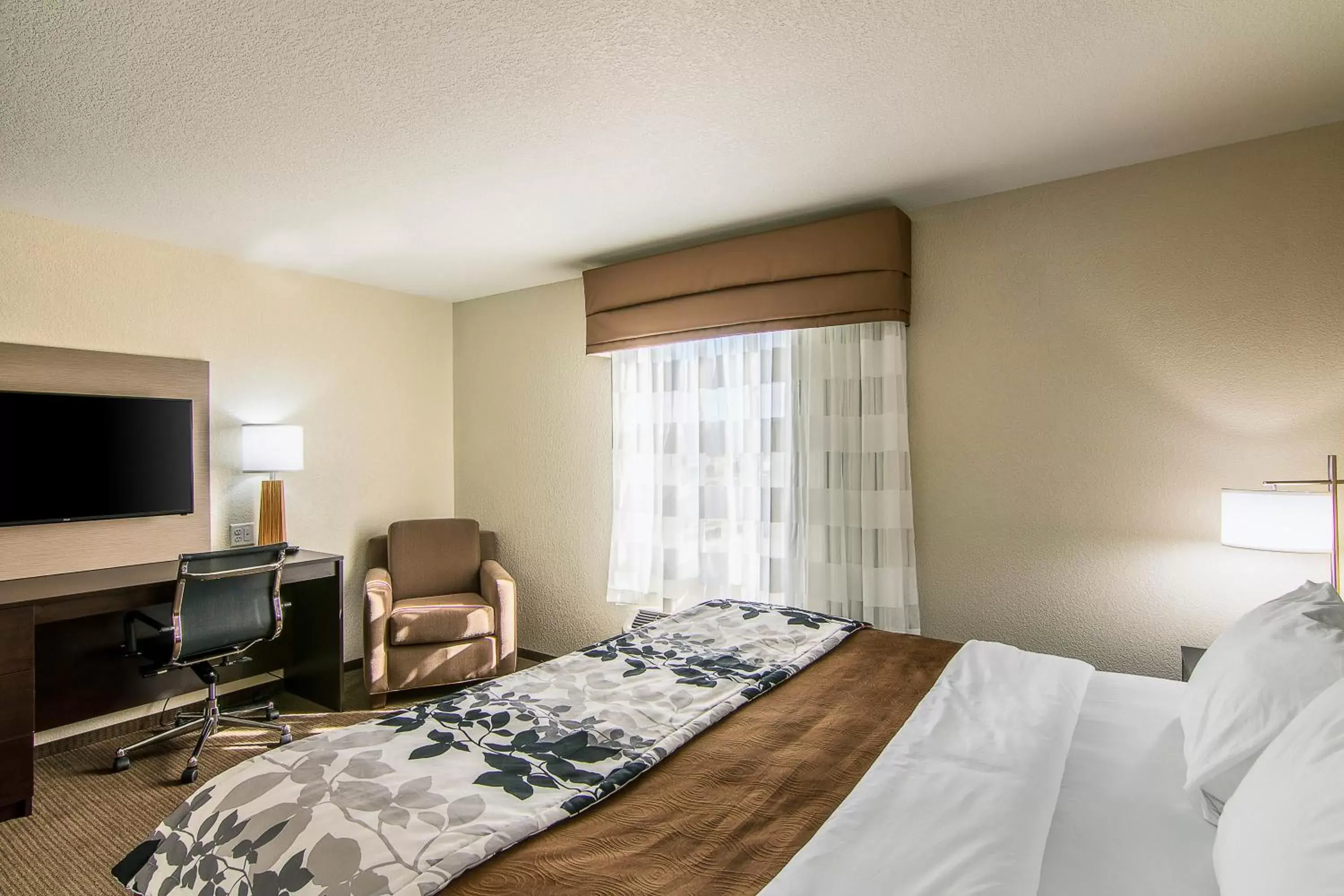 Bed in Sleep Inn & Suites West-Near Medical Center