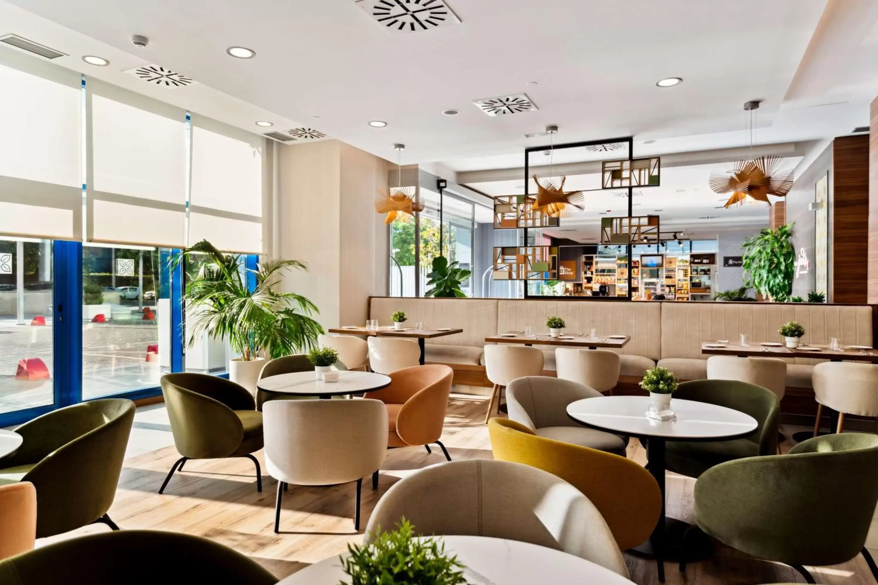 Restaurant/places to eat, Lounge/Bar in Hilton Garden Inn Sevilla