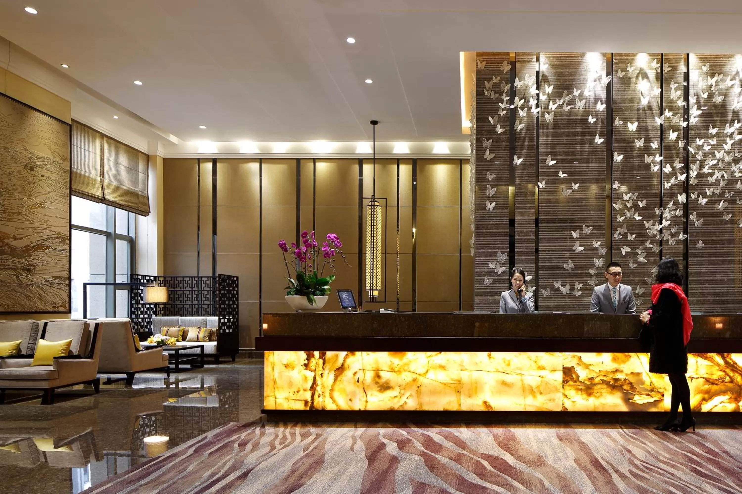 Lobby or reception in InterContinental Kunming by IHG