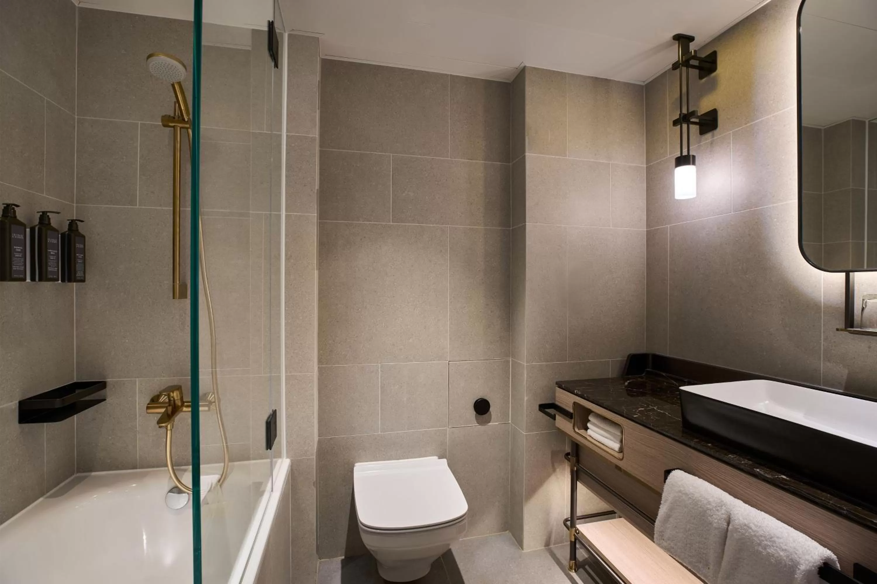 Bathroom in Sheraton Hong Kong Hotel & Towers