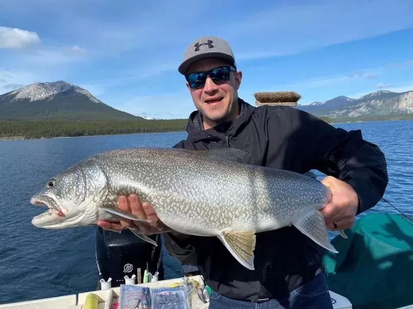 Fishing, Other Animals in Southern Lakes Resort