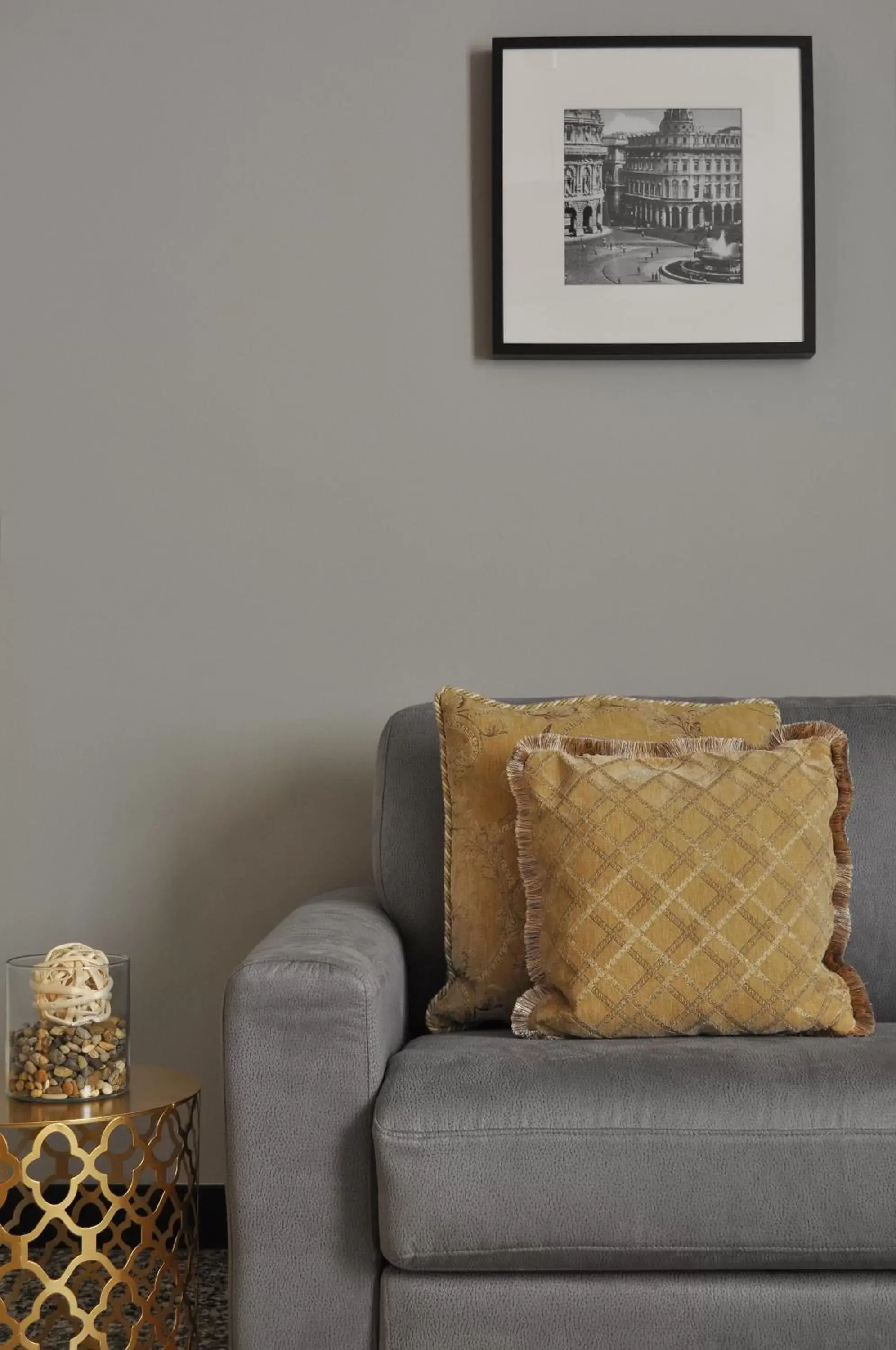 Decorative detail, Seating Area in HNN Luxury Suites