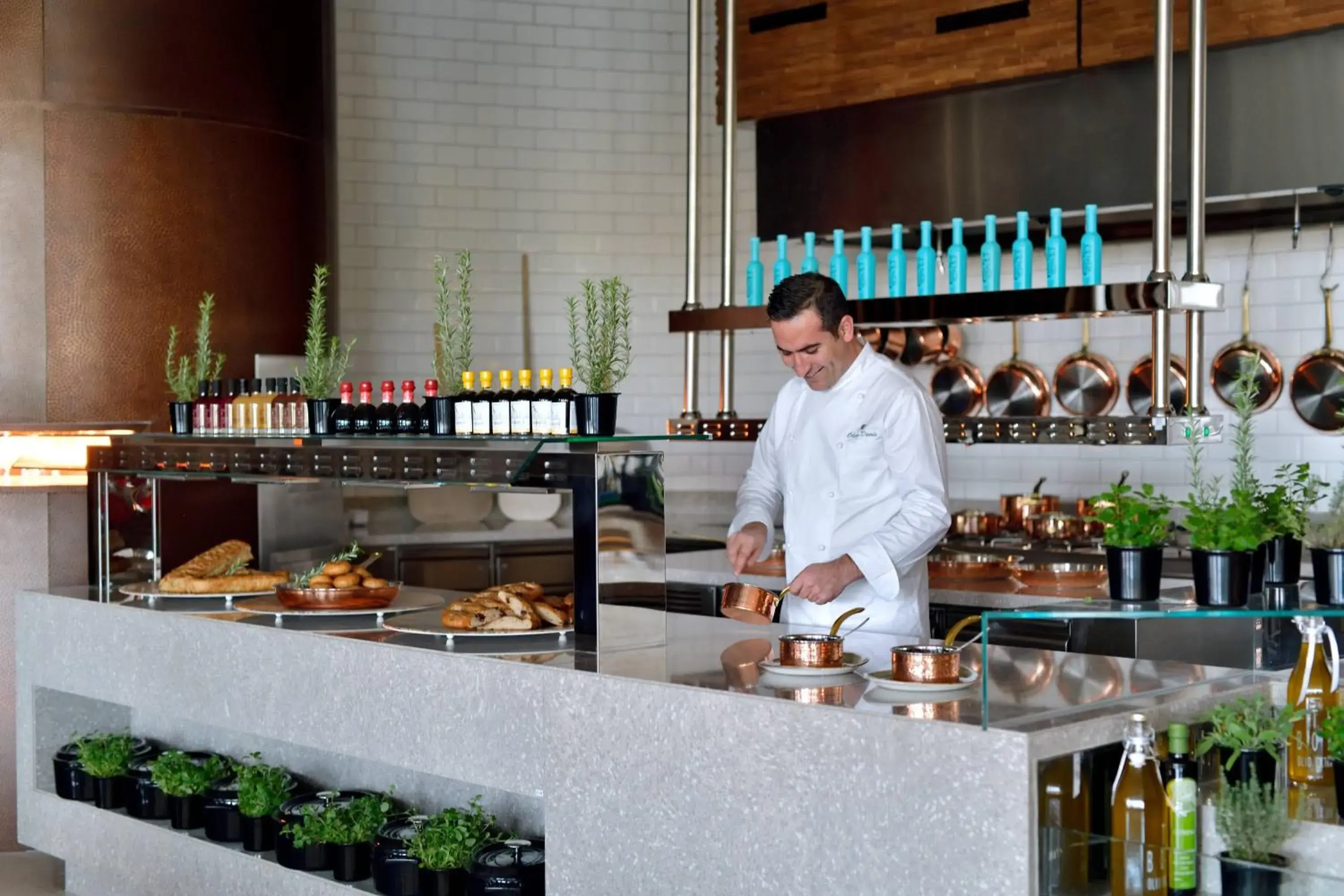 Kitchen or kitchenette in JW Marriott Hotel Muscat