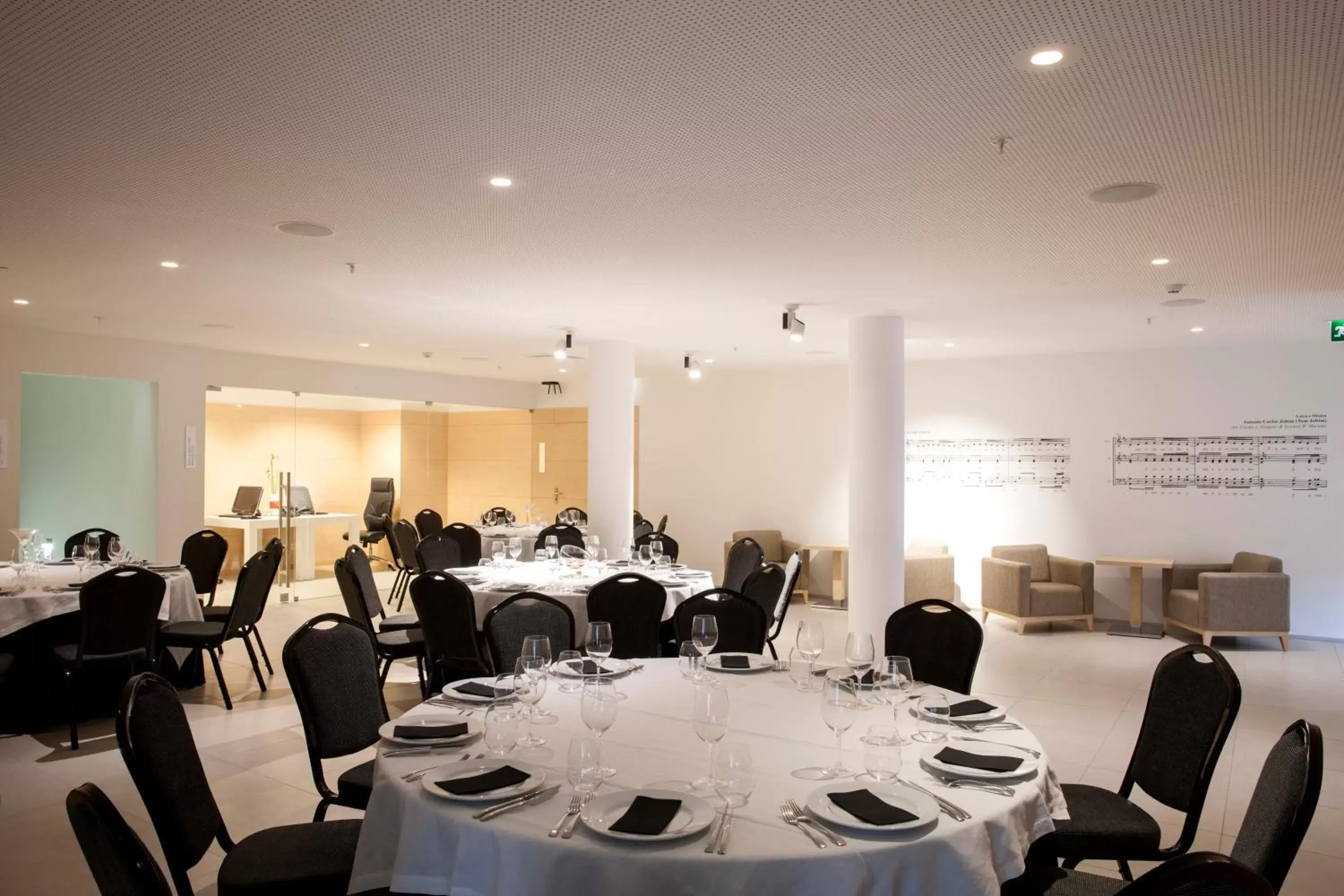 Meeting/conference room, Restaurant/Places to Eat in Hotel da Música