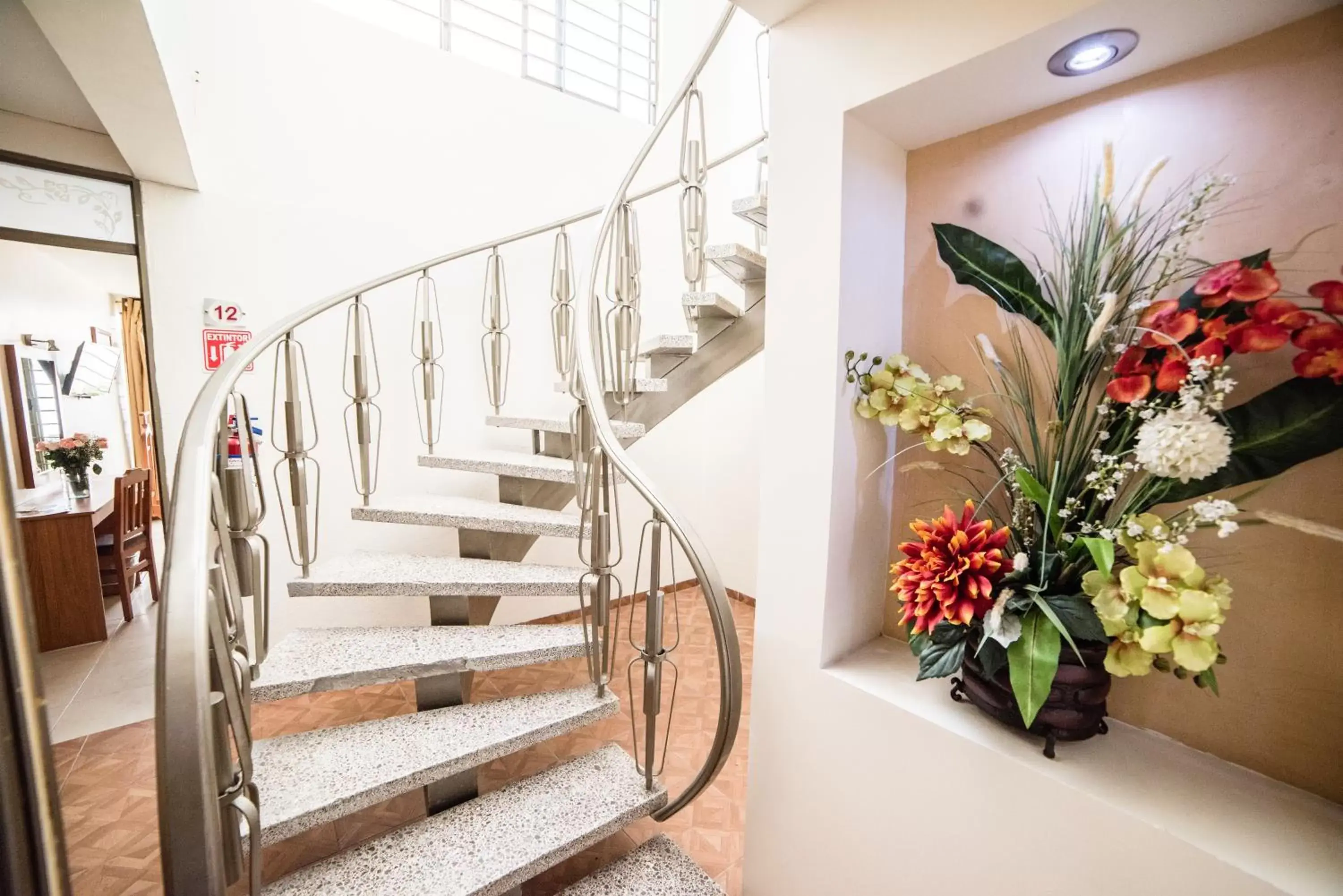 Lobby or reception in Hotel Elizabeth Central