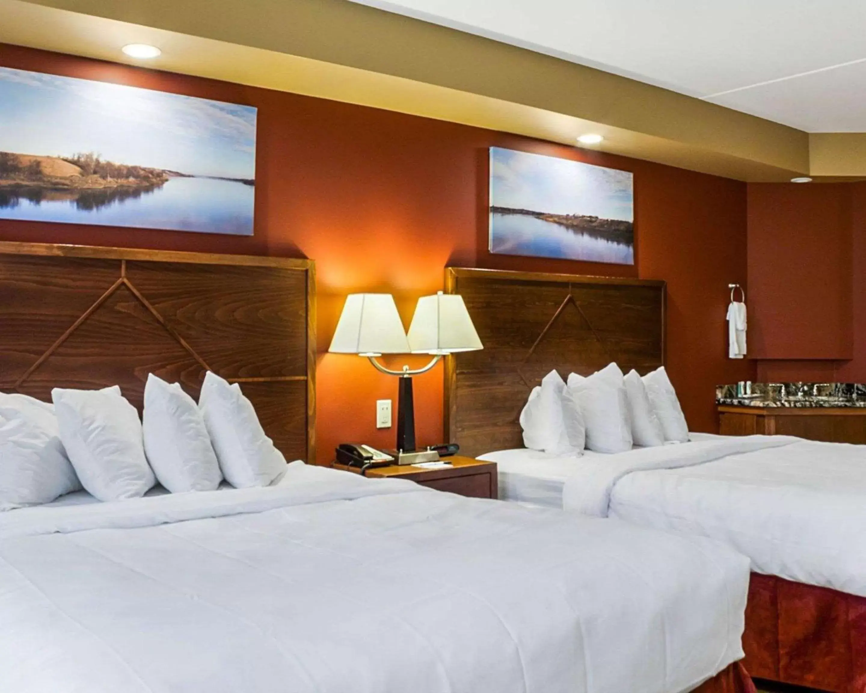 Photo of the whole room, Bed in Quality Inn & Suites Conference Center and Water Park