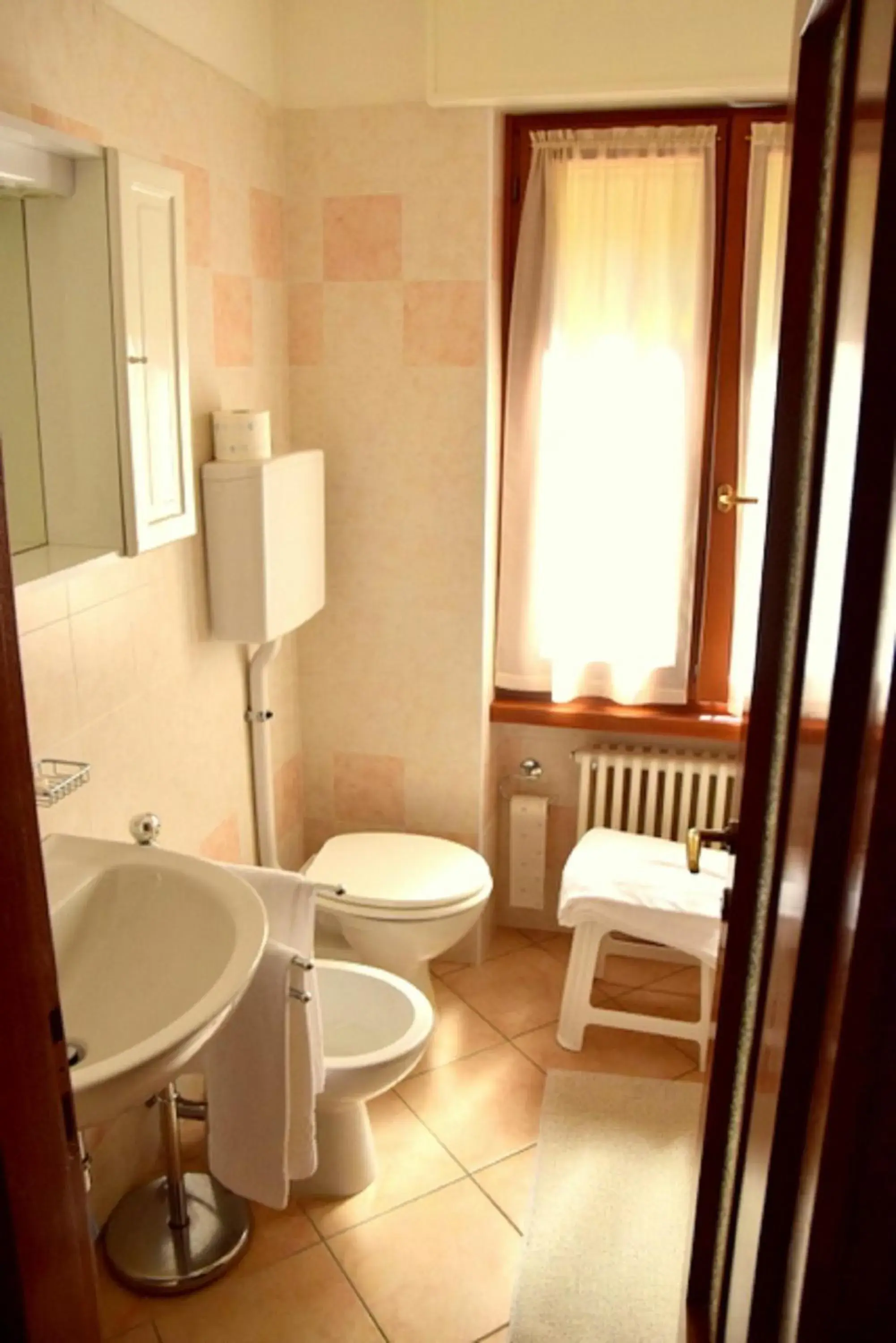 Toilet, Bathroom in Albergo Casa Este