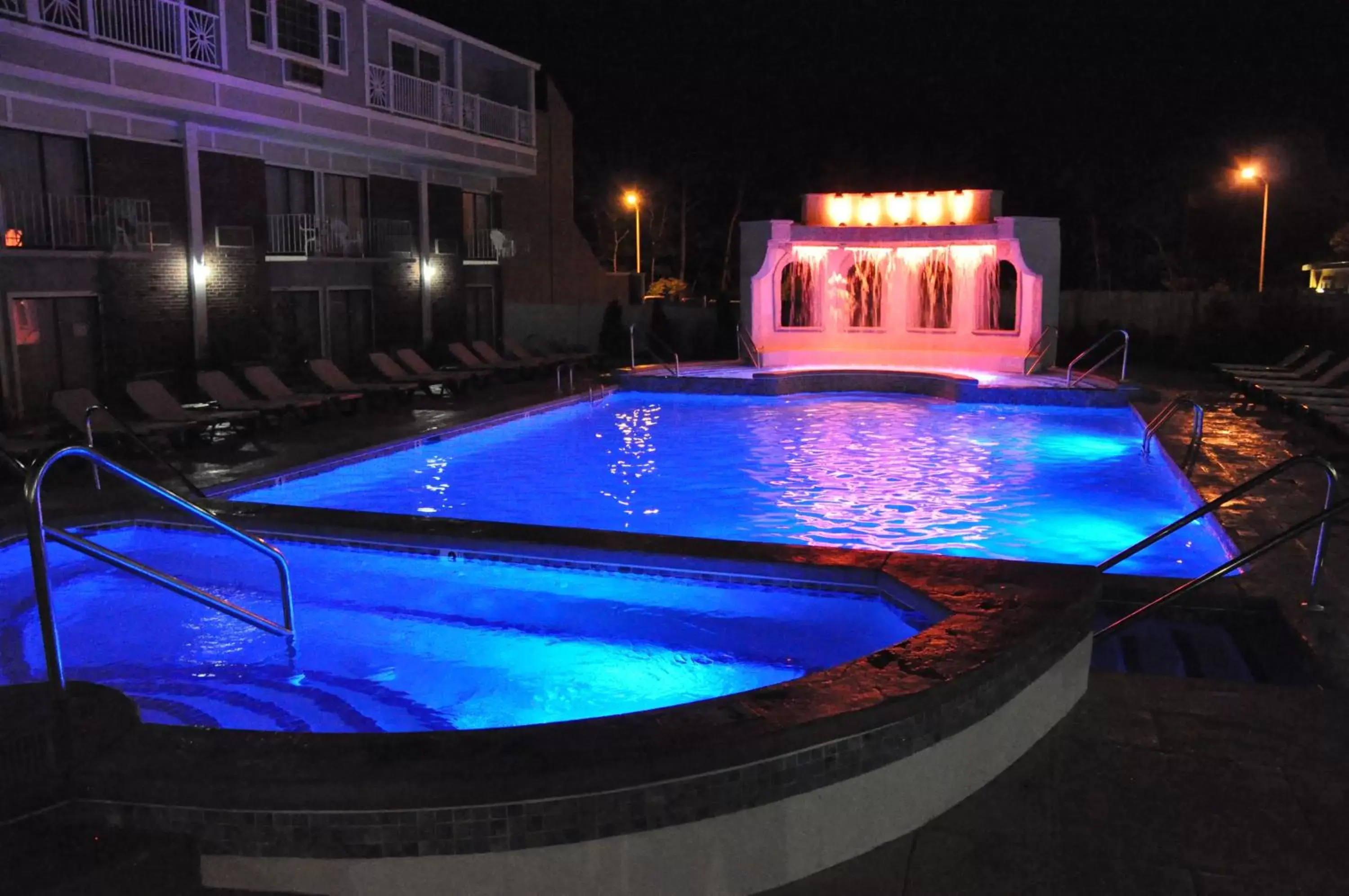 Swimming Pool in Cape Codder Resort & Spa