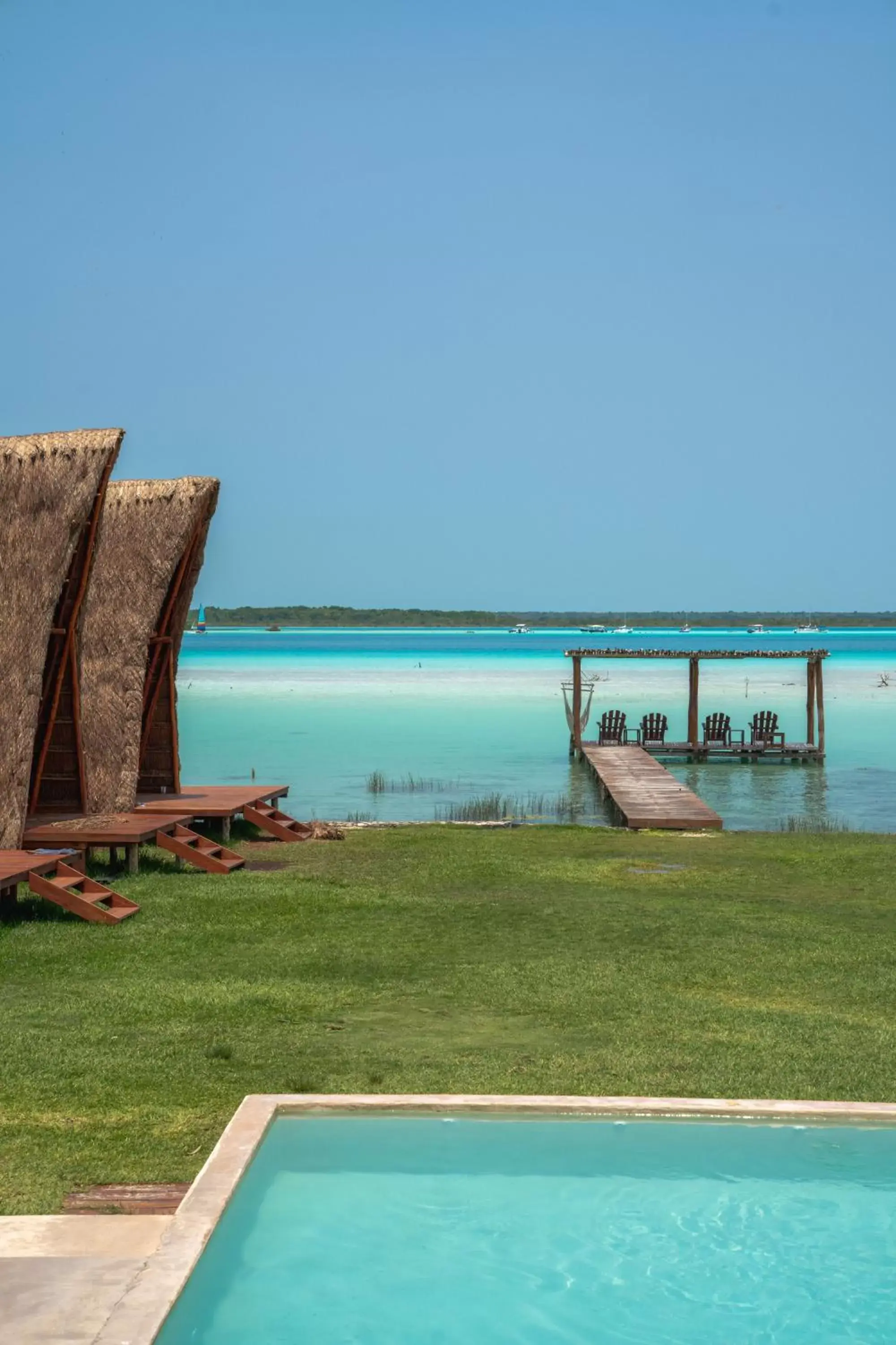 Swimming Pool in Hotel CasaBakal - A pie de Laguna - Bacalar