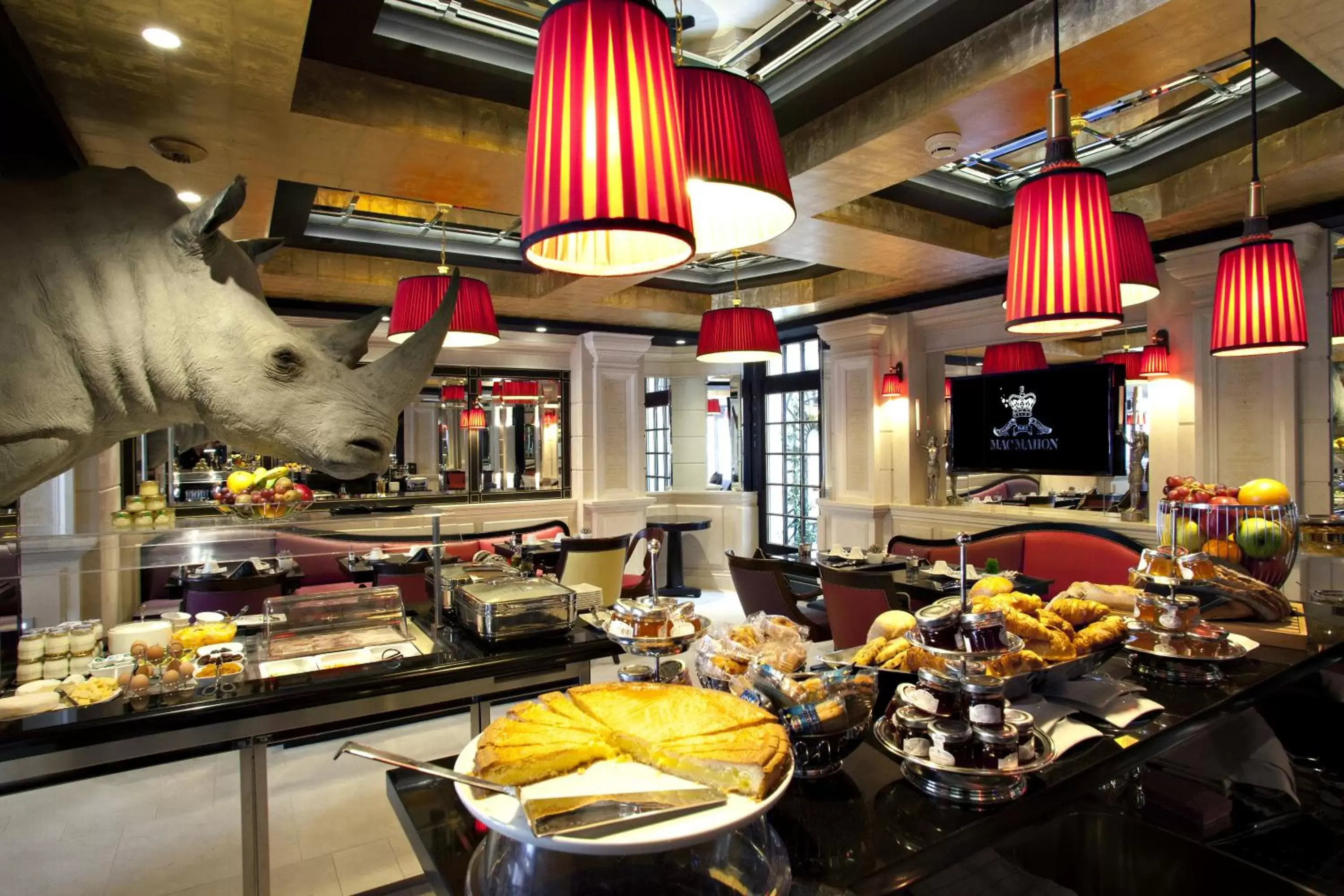 Restaurant/Places to Eat in Maison Albar Hotels Le Champs-Elysées