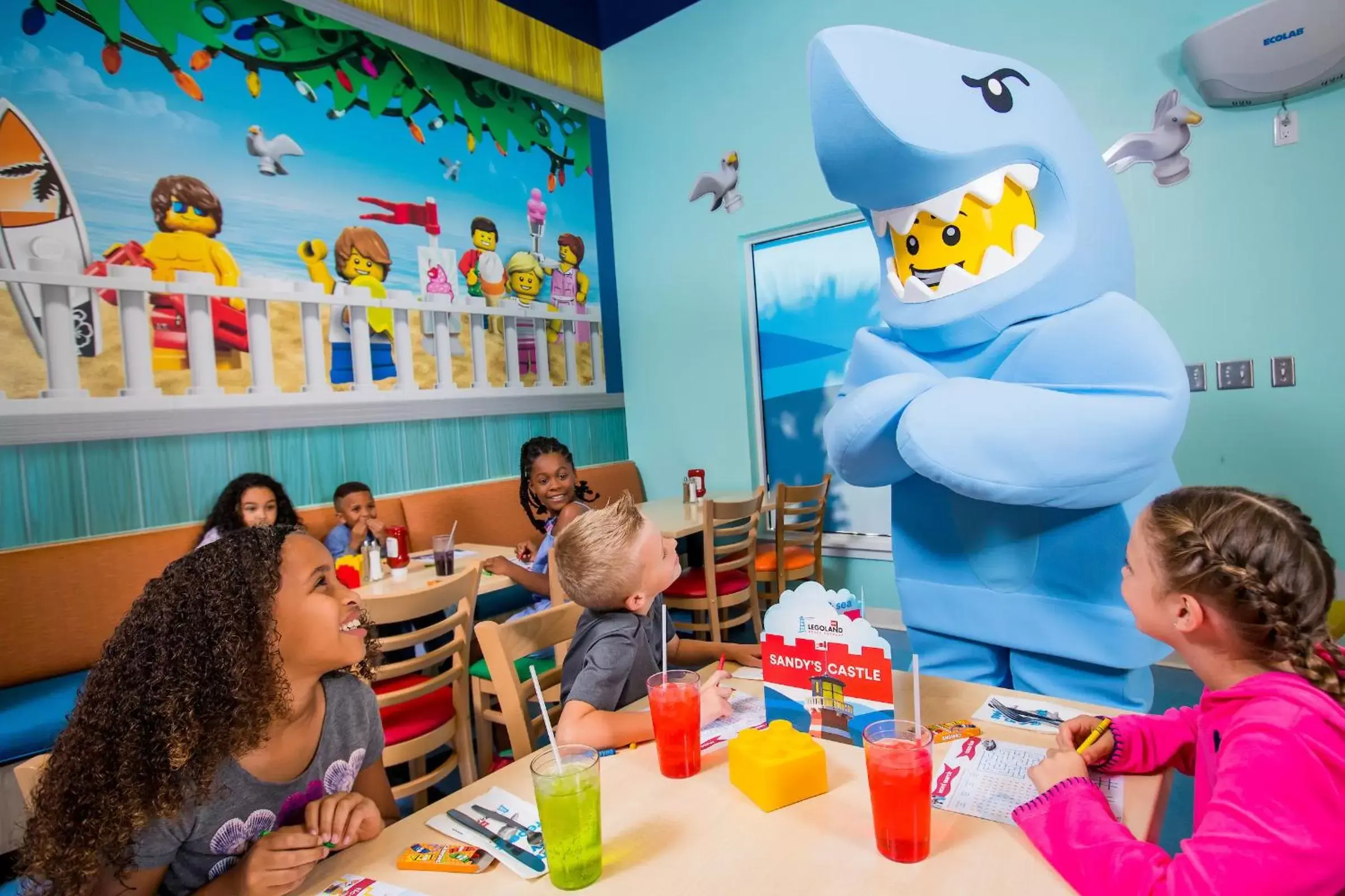 Buffet breakfast, Children in LEGOLAND® Florida Resort