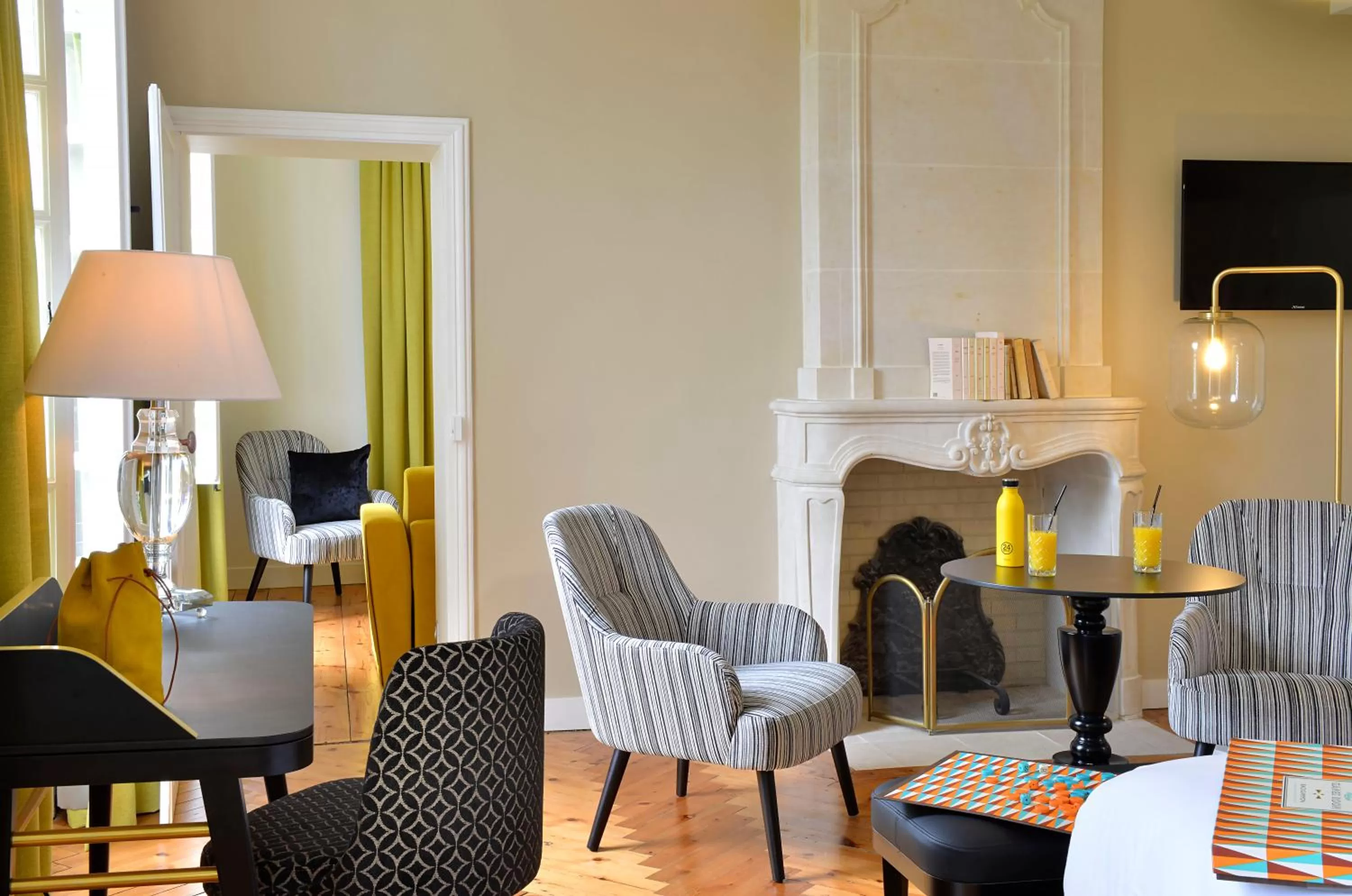 Living room in Château Saint Gilles - Bayeux