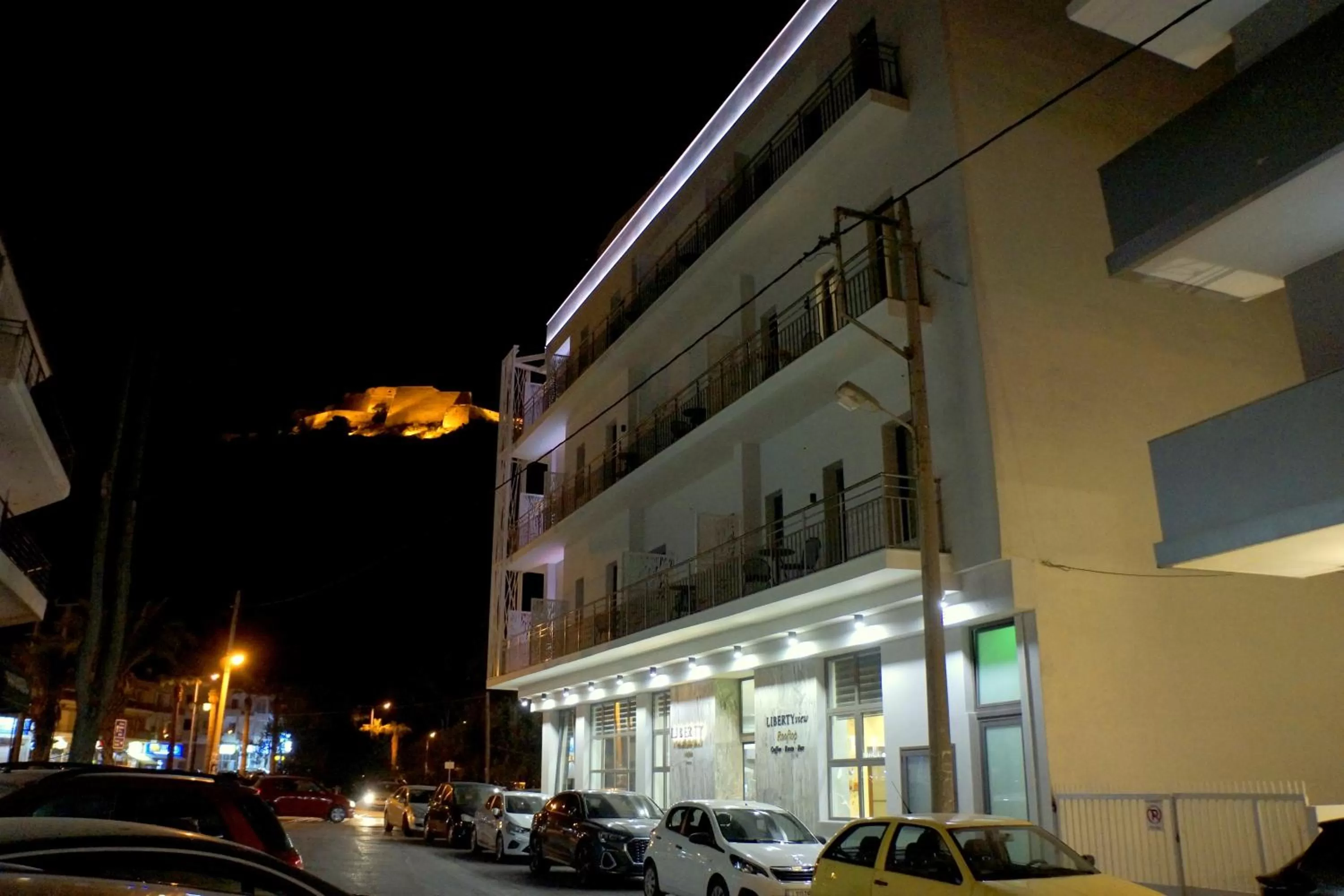 Property building in Liberty of Nafplio