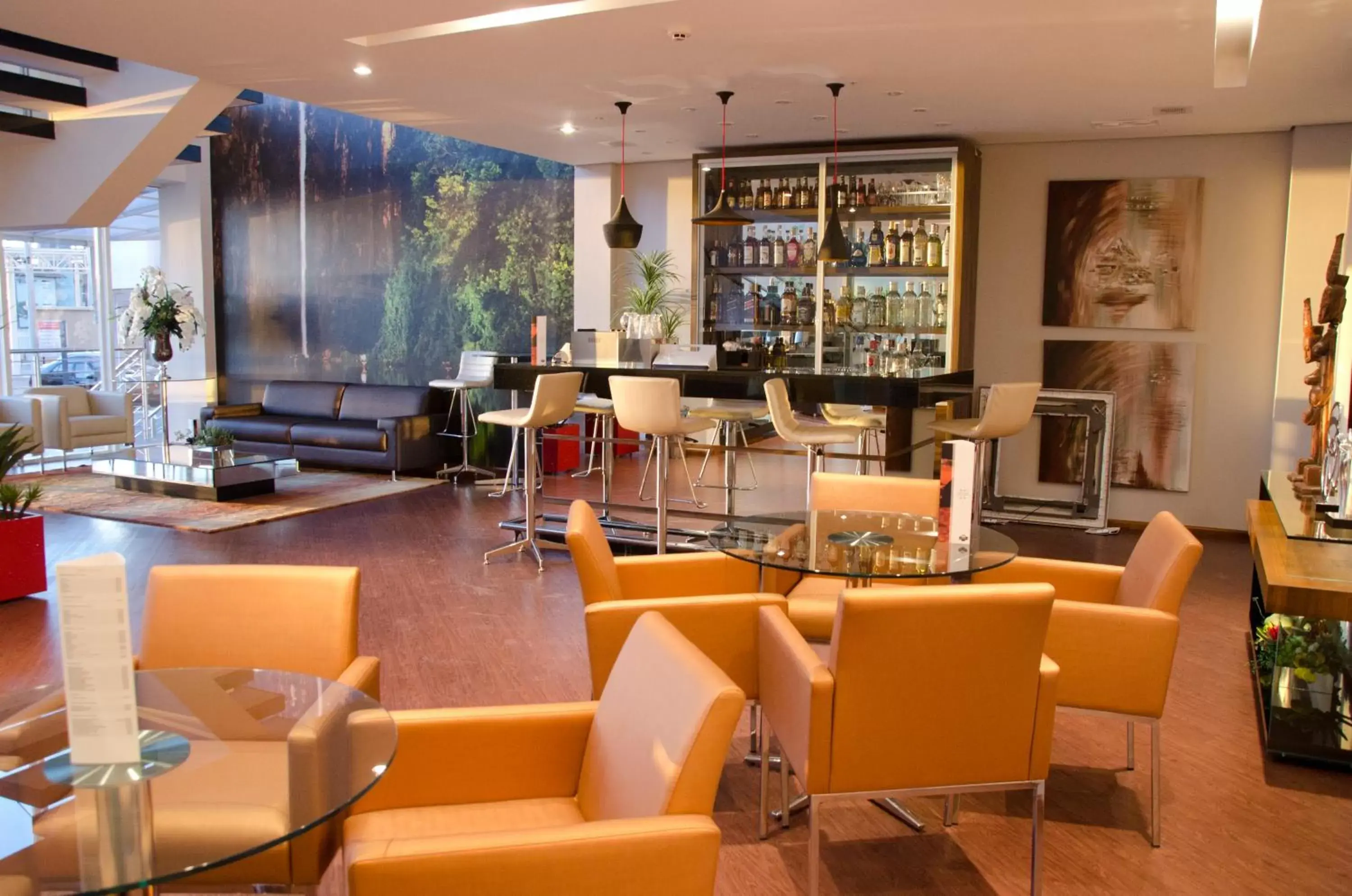 Lobby or reception, Lounge/Bar in Bristol Portal do Iguaçu Curitiba Aeroporto
