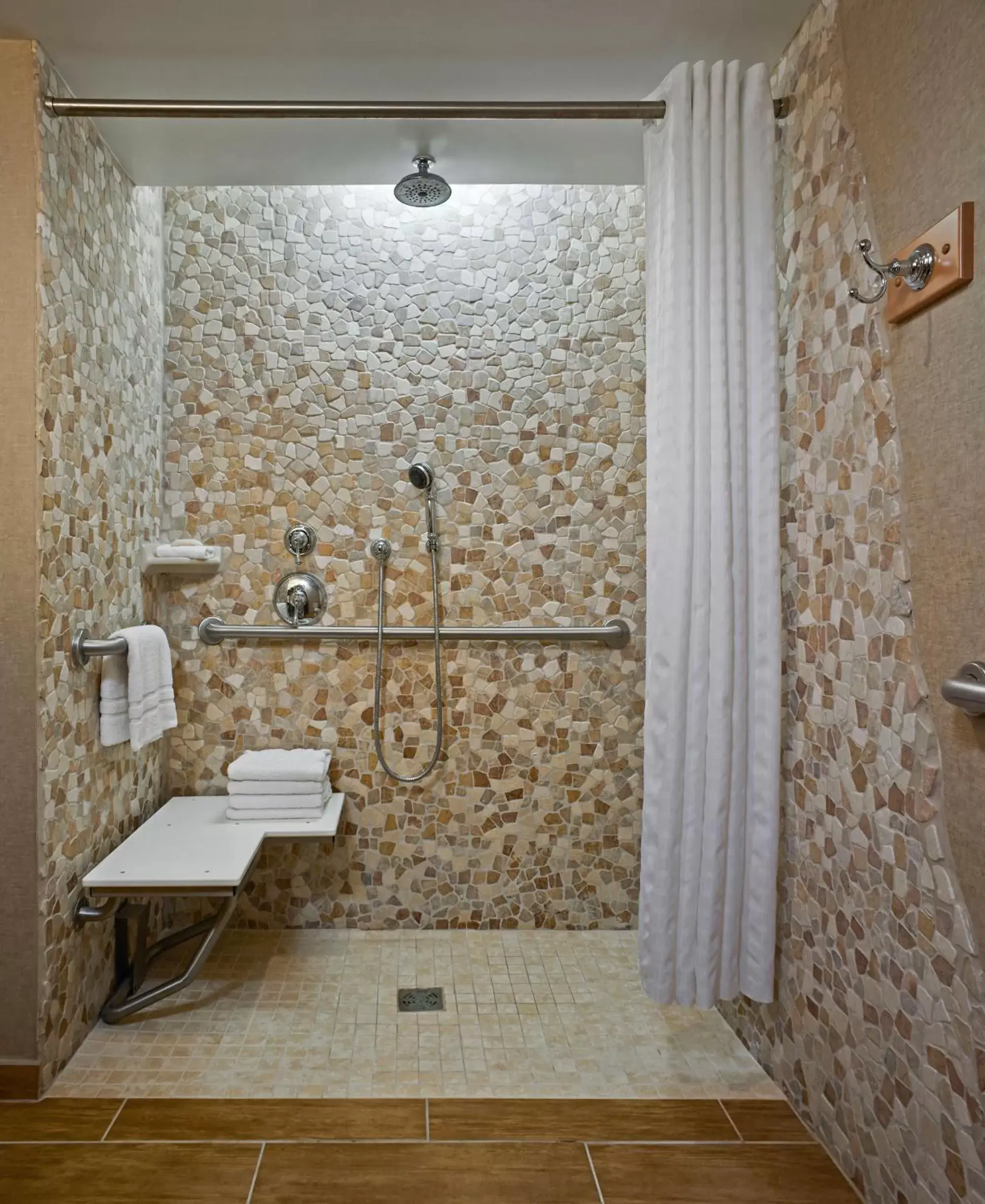 Bathroom in High Peaks Resort