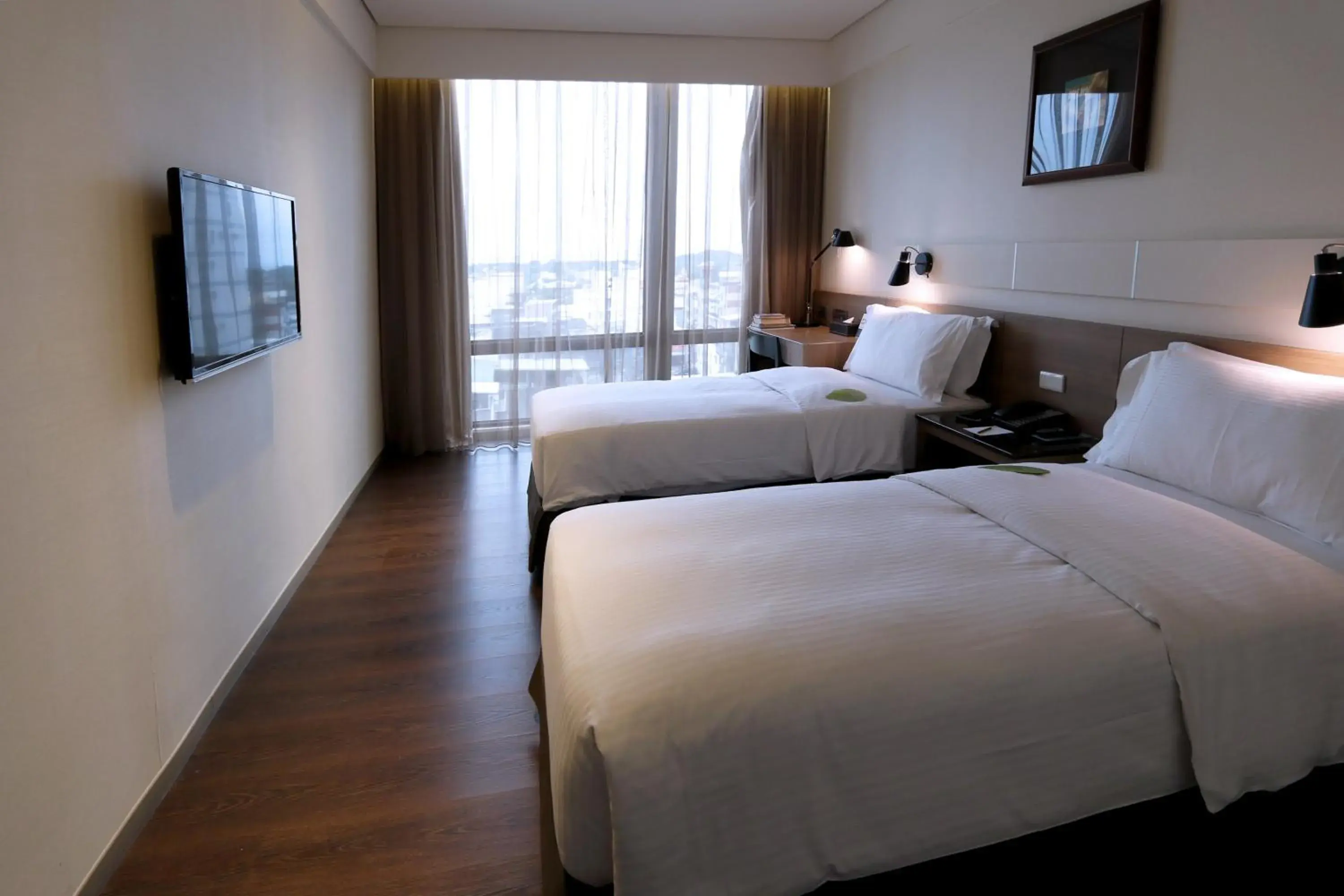 Bed in Just Sleep Hotel Hualien Zhongzheng