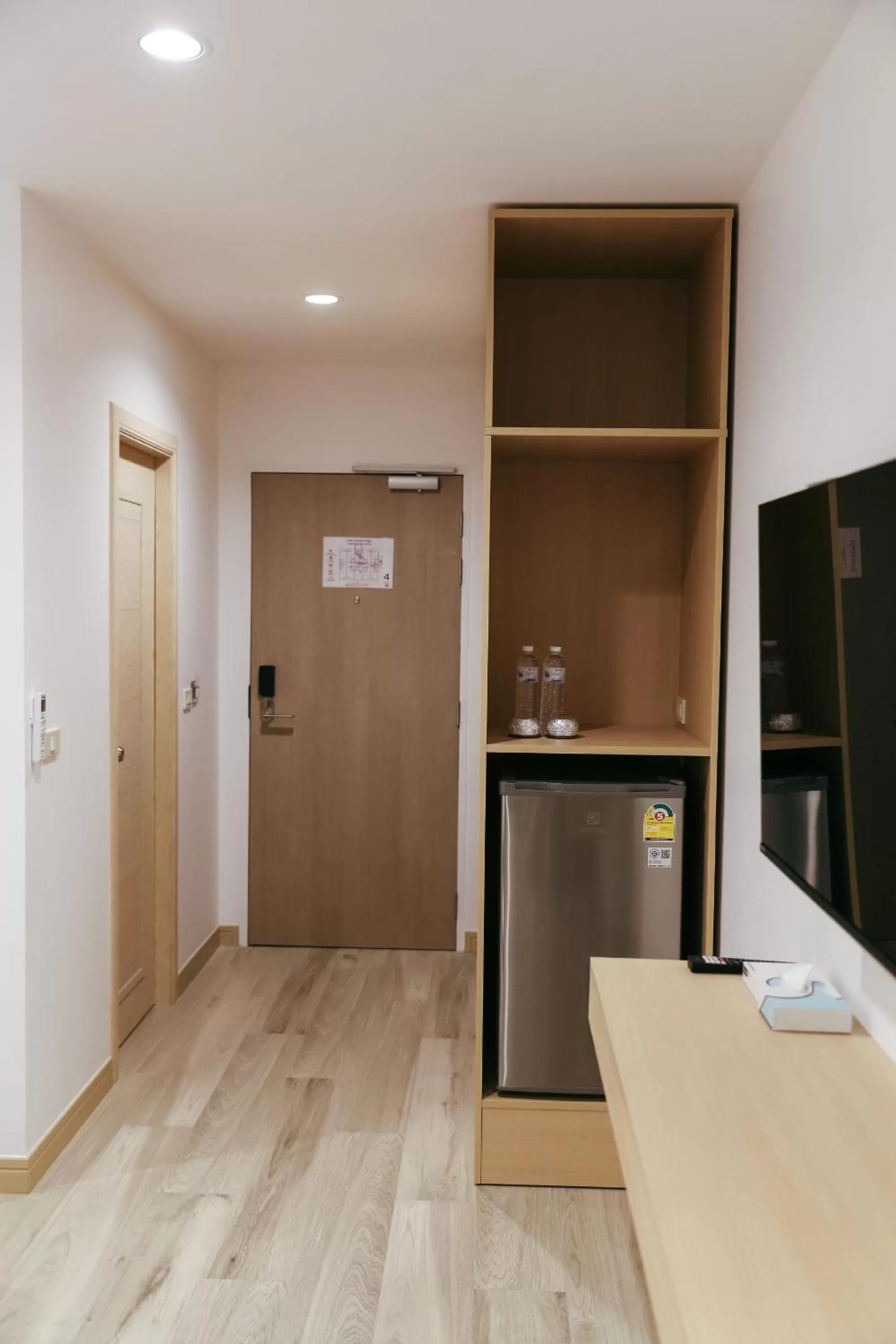 TV and multimedia in Arsh Boutique Hotel