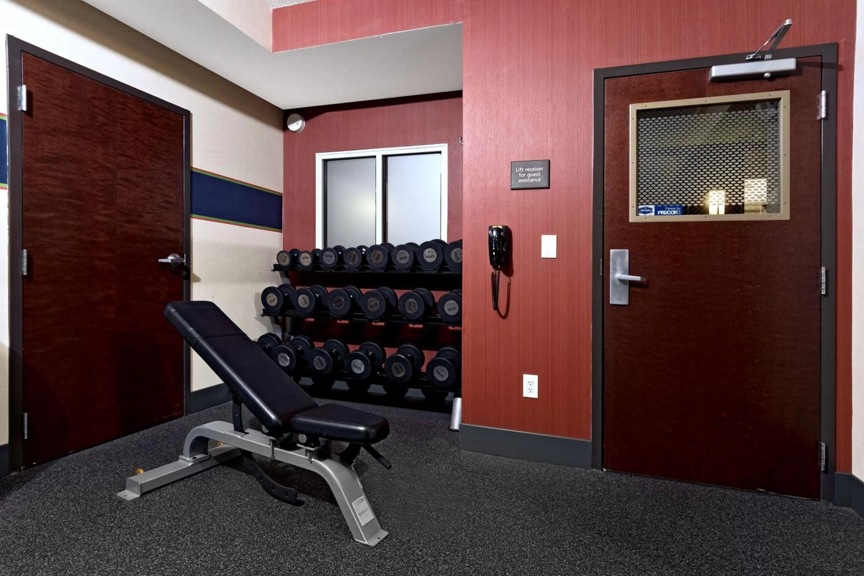 Fitness centre/facilities in Hampton Inn Statesville