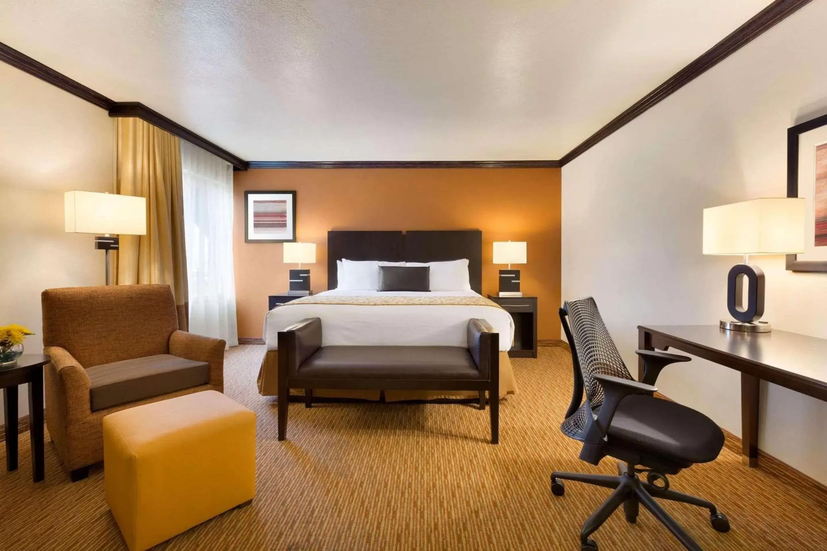 Bedroom in Park Inn by Radisson Salt Lake City -Midvale