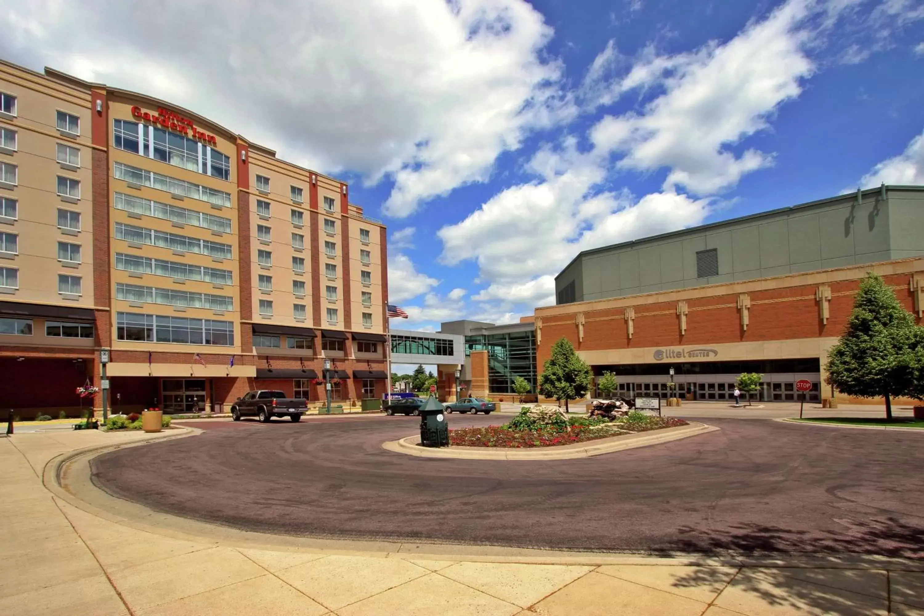 Property Building in Hilton Garden Inn Mankato Downtown