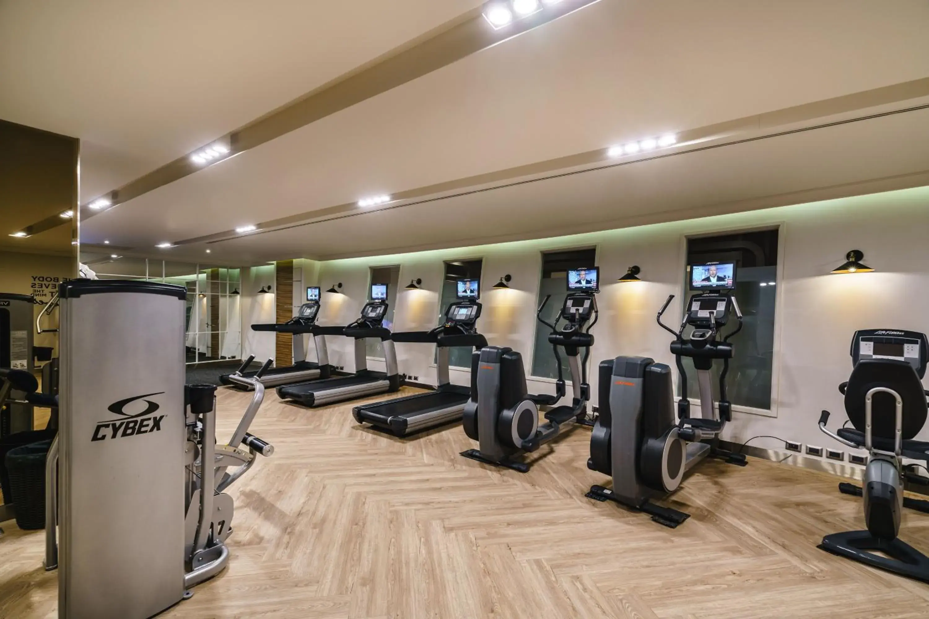 Fitness centre/facilities, Fitness Center/Facilities in MUU Bangkok Hotel
