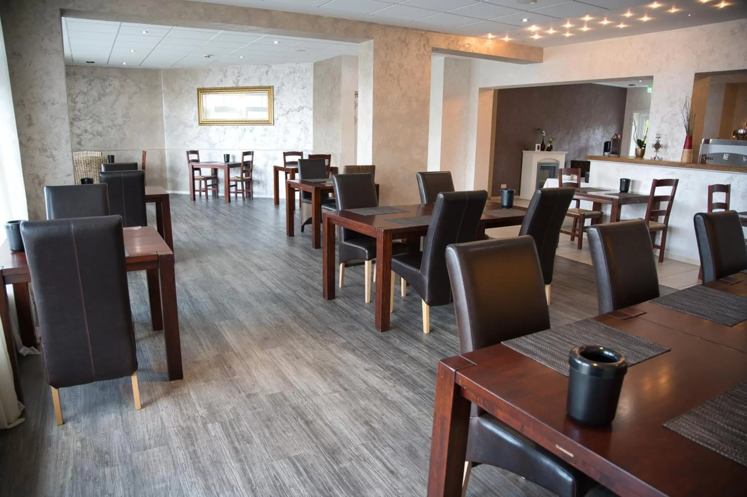 Restaurant/places to eat in Amedia Express Bielefeld, Trademark Collection by Wyndham Restaurant/places to eat in Amedia Express Bielefeld, Trademark Collection by Wyndham