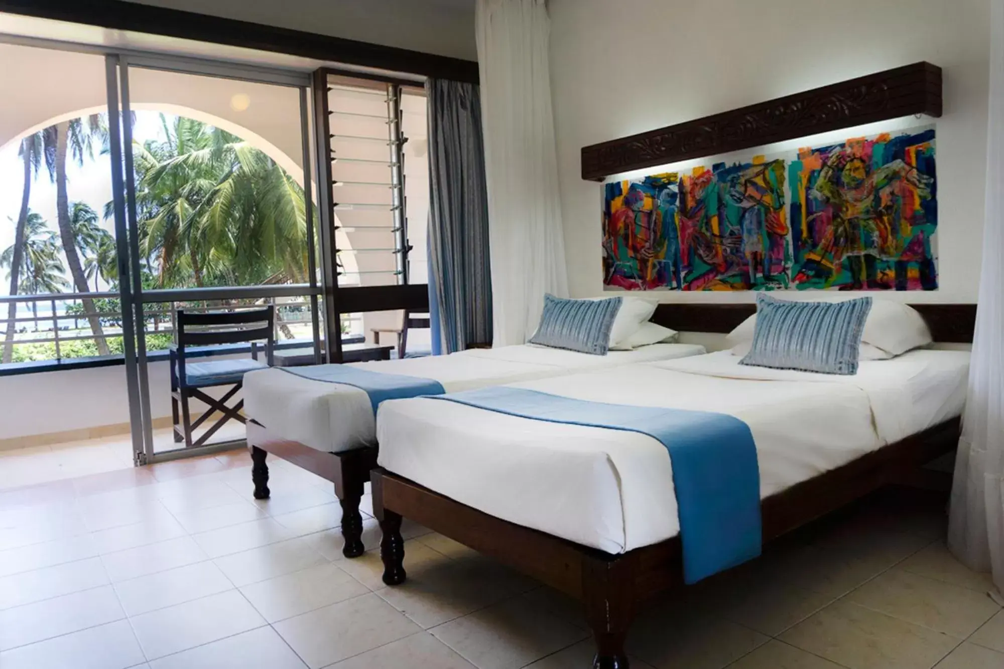 Bedroom, Bed in Reef Hotel Mombasa