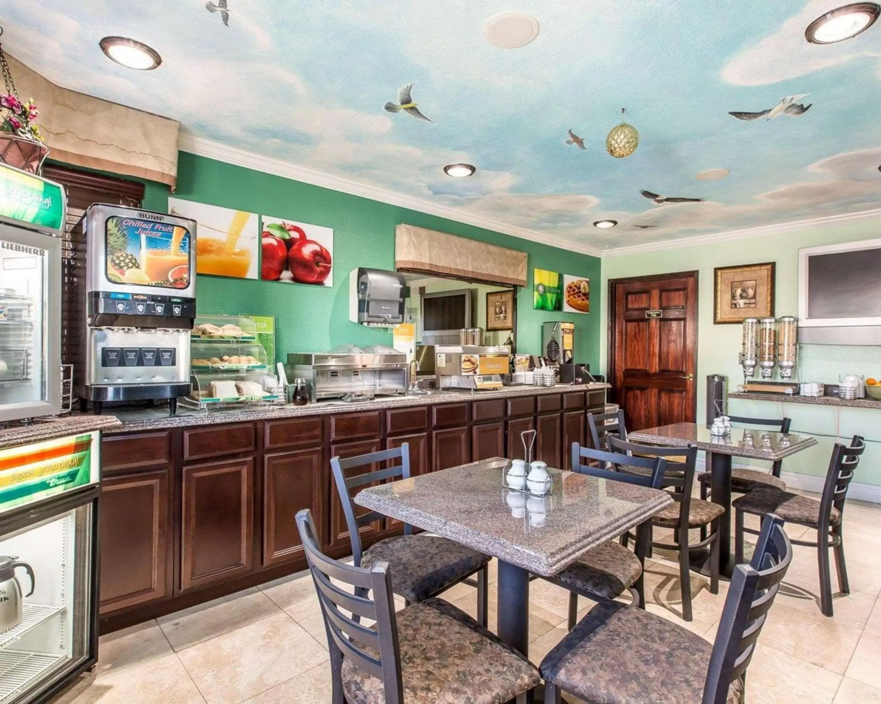 Restaurant/places to eat in Quality Inn Hemet - San Jacinto Restaurant/places to eat in Quality Inn Hemet - San Jacinto