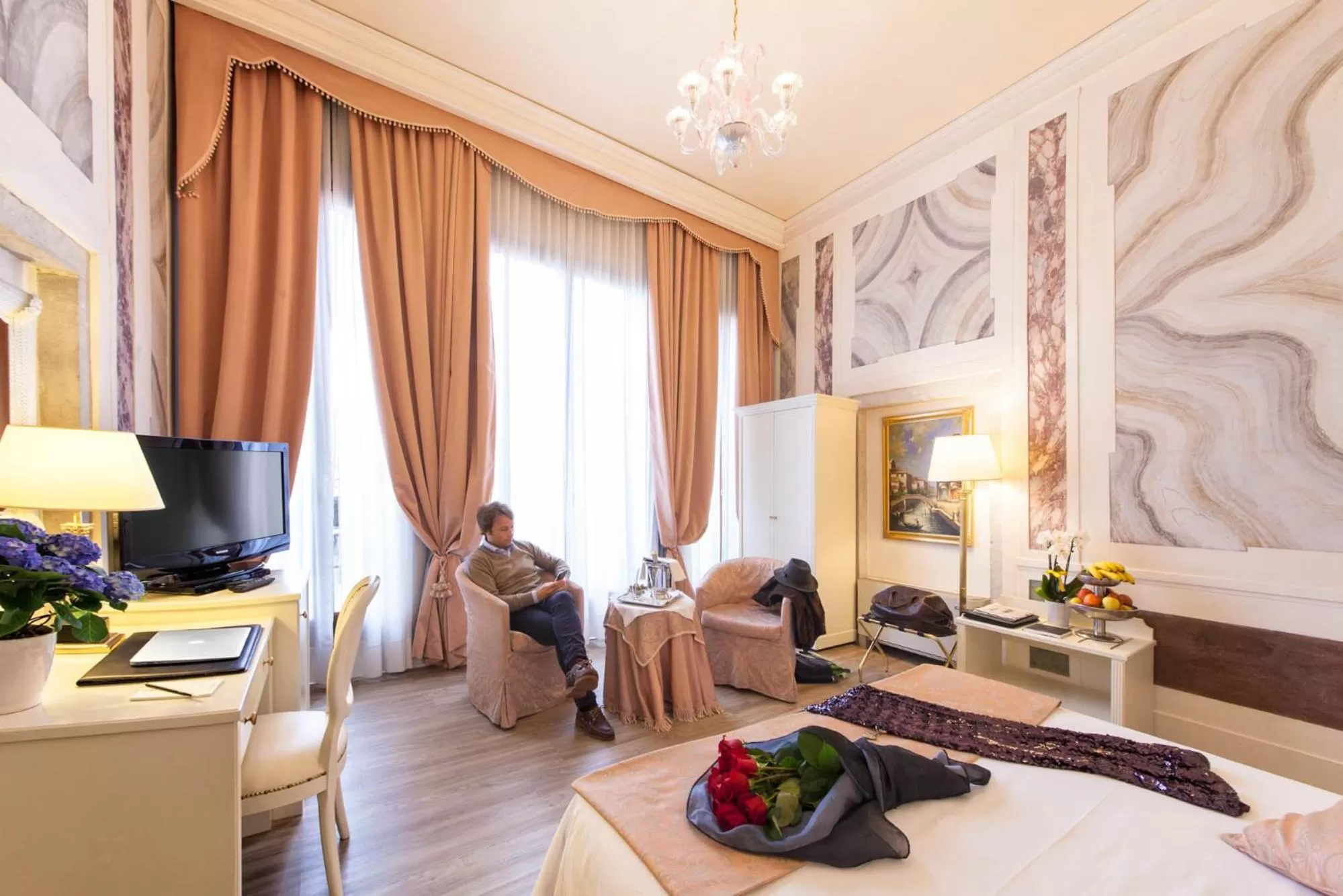 Bed in Duodo Palace Hotel