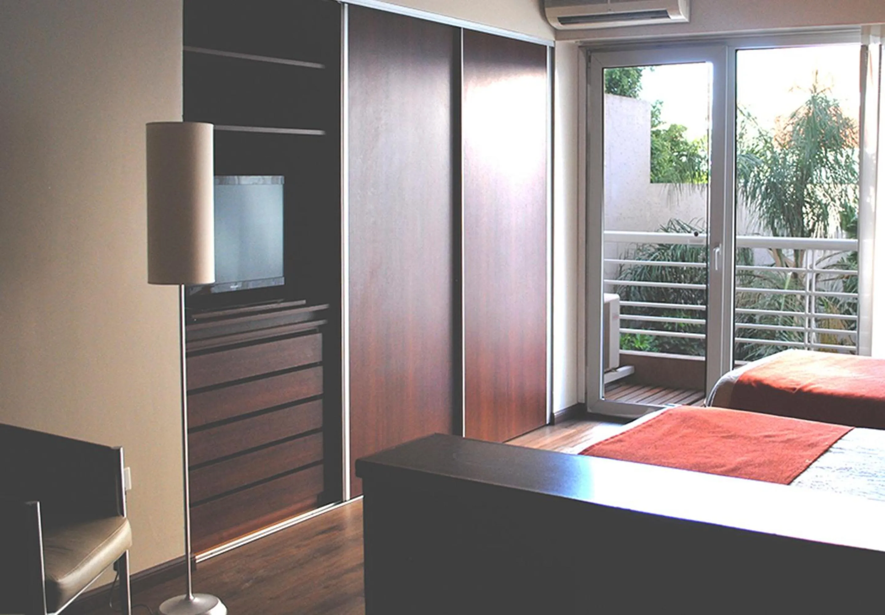 TV and multimedia, Bed in Palermo Suites Buenos Aires Hotel & Apartments