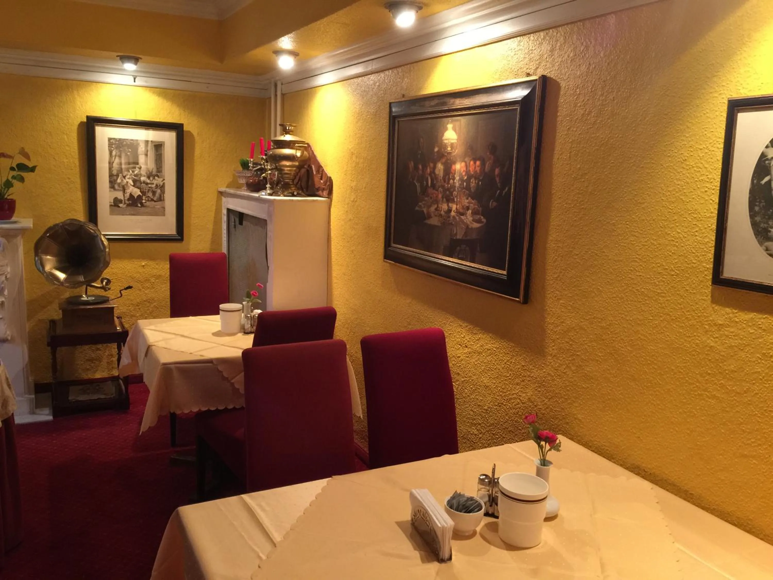 Breakfast in Hotel Galleria