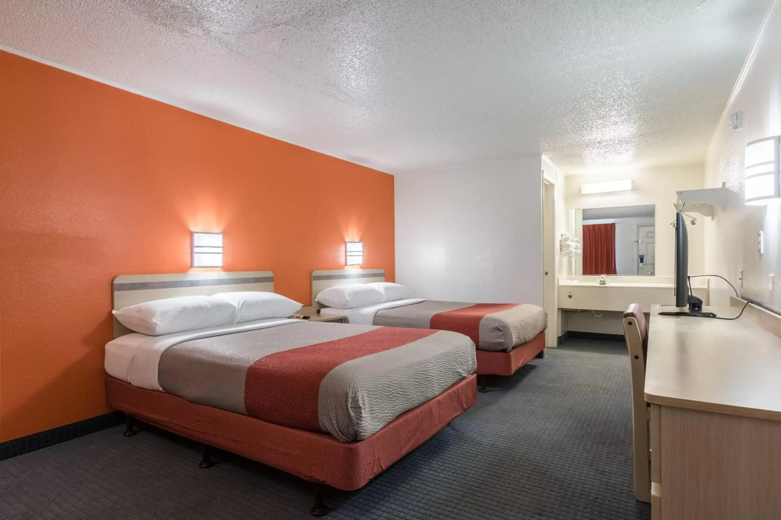 Bedroom, Bed in Travelodge by Wyndham Lansing Bedroom, Bed in Travelodge by Wyndham Lansing