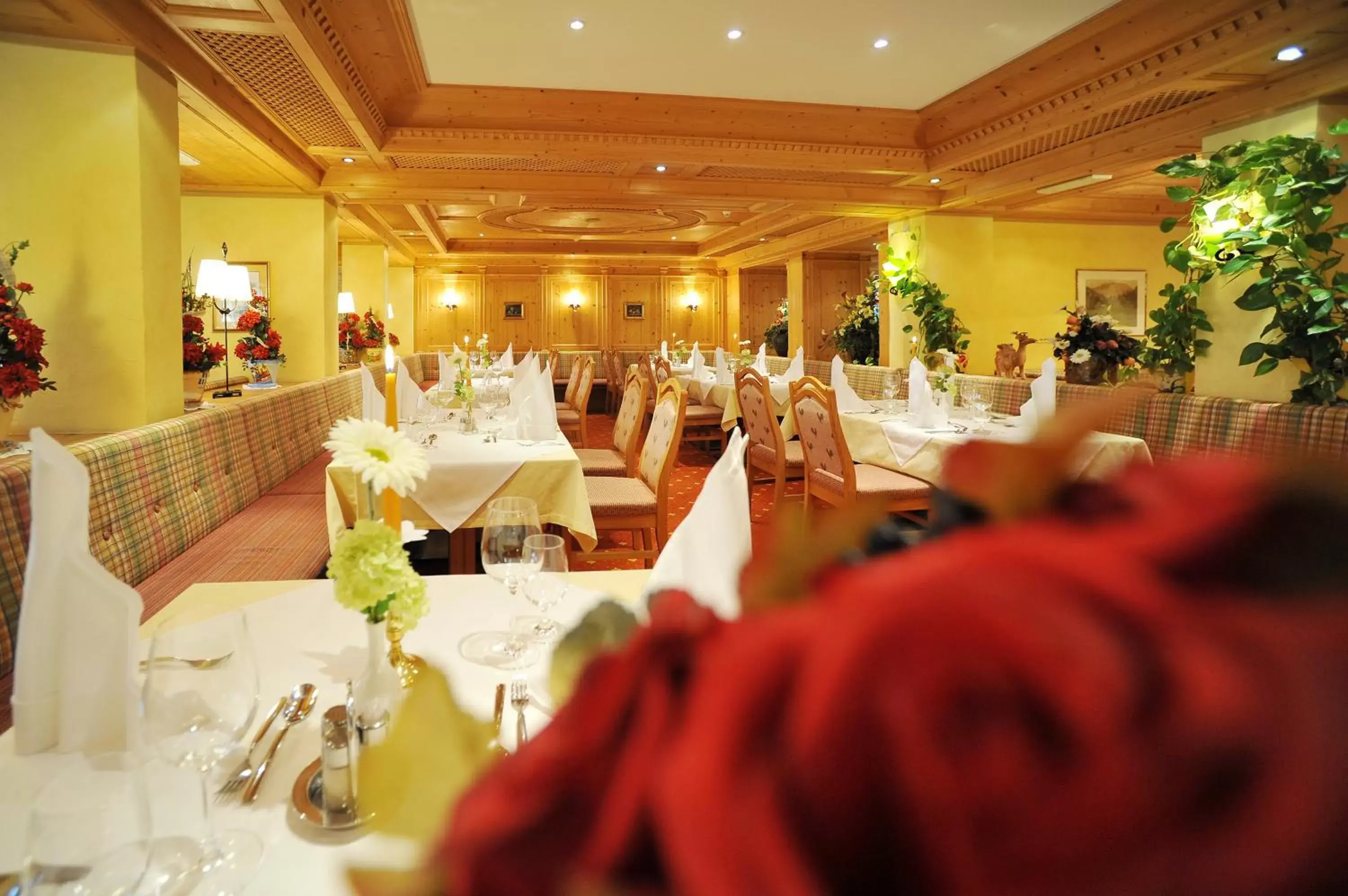 Restaurant/Places to Eat in Thermal-Badhotel Kirchler