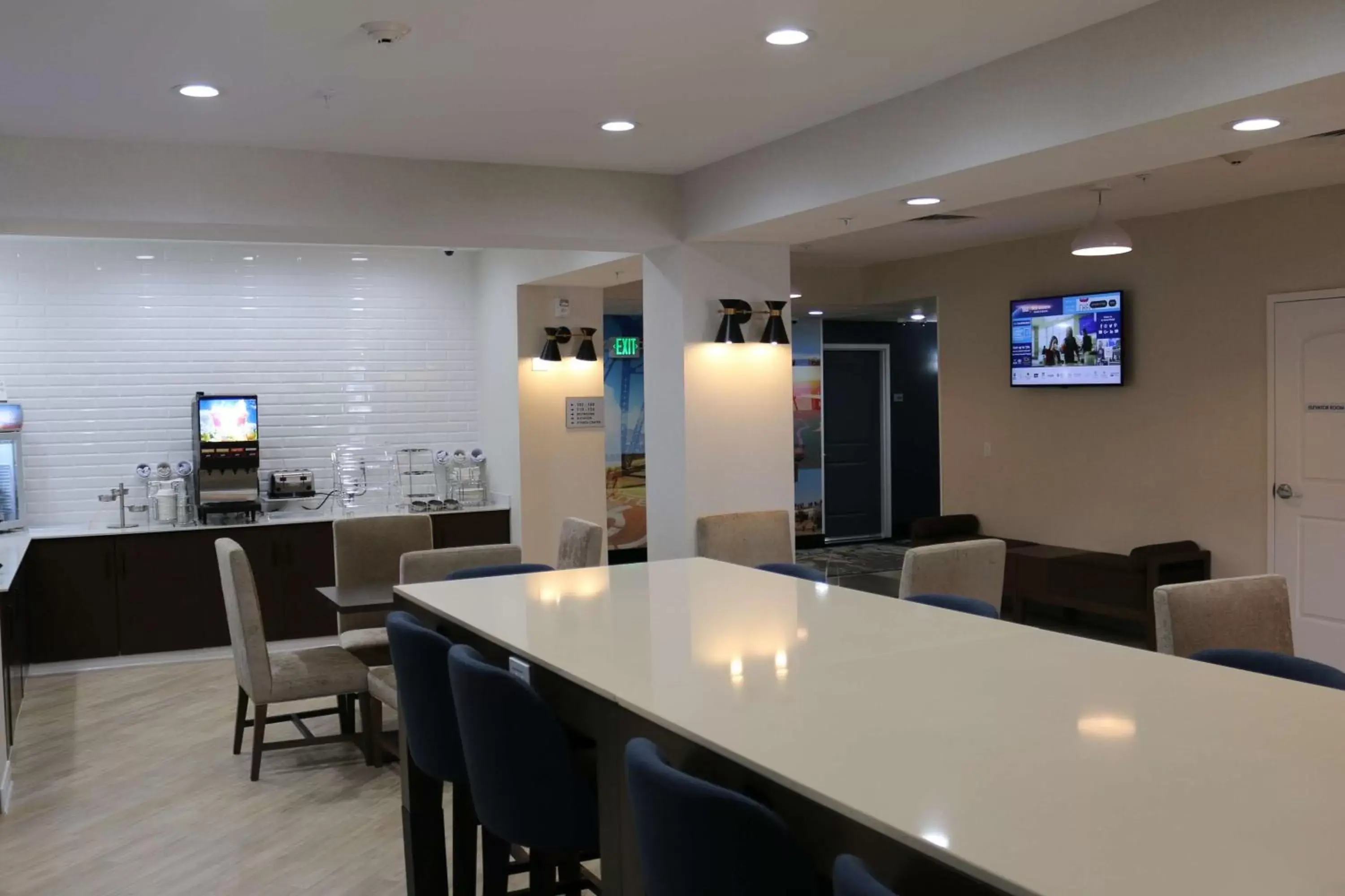 Restaurant/places to eat in Best Western Plus New Barstow Inn & Suites