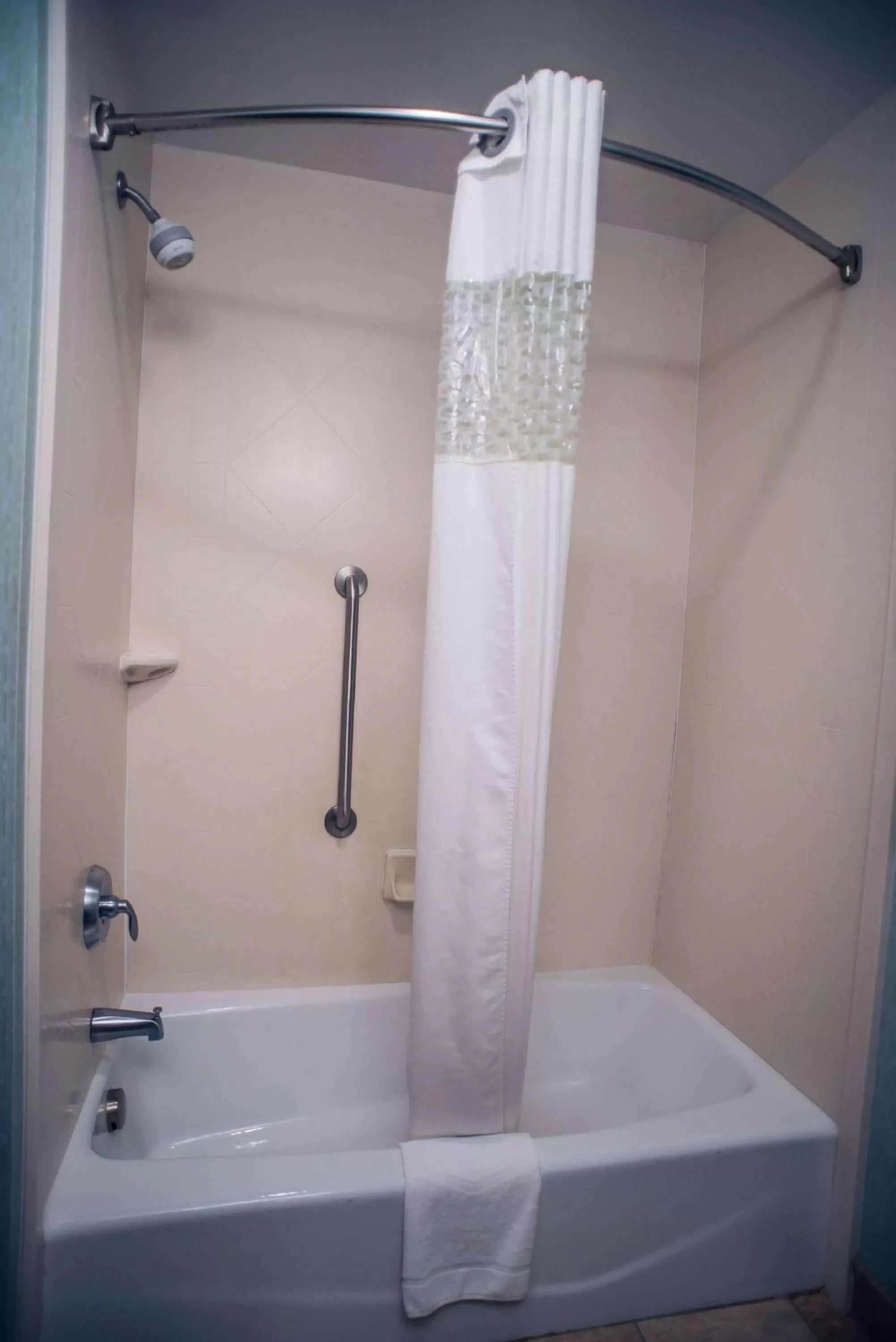 Bathroom in Hampton Inn - Monticello