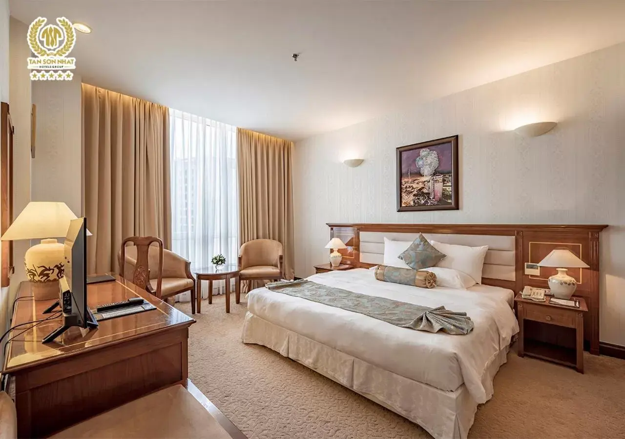 Bed in Tan Son Nhat Saigon Hotel Bed in Tan Son Nhat Saigon Hotel