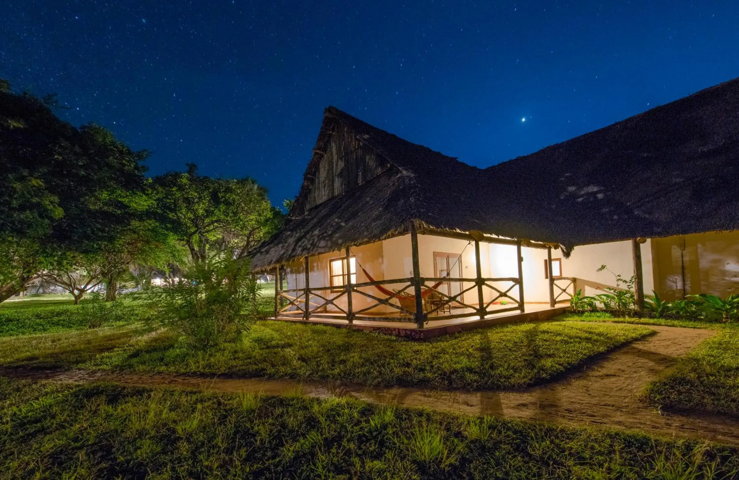 Bedroom, Property Building in Amani Beach Hotel