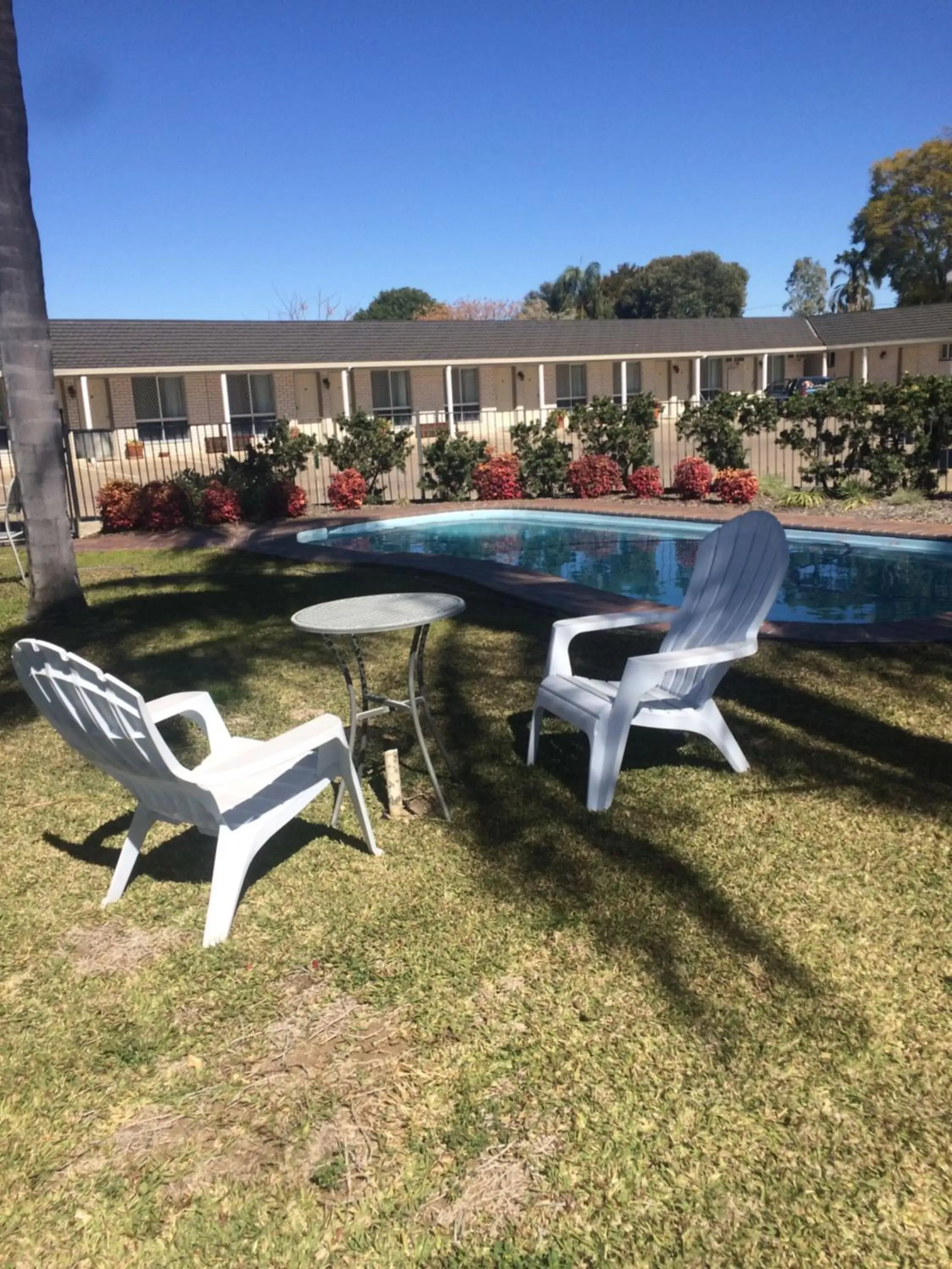 Swimming Pool in Alexander Motor Inn