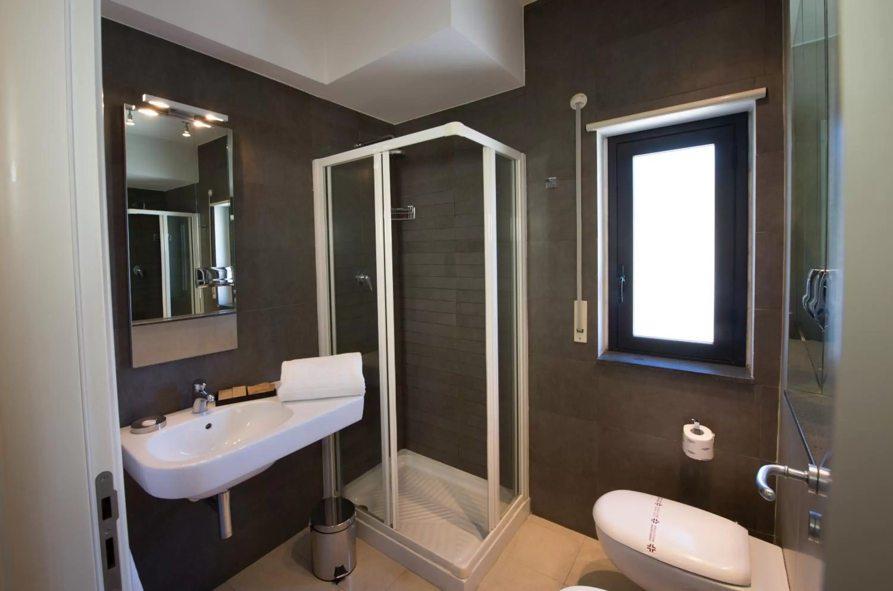 Shower, Bathroom in Residence Acqua del Conte