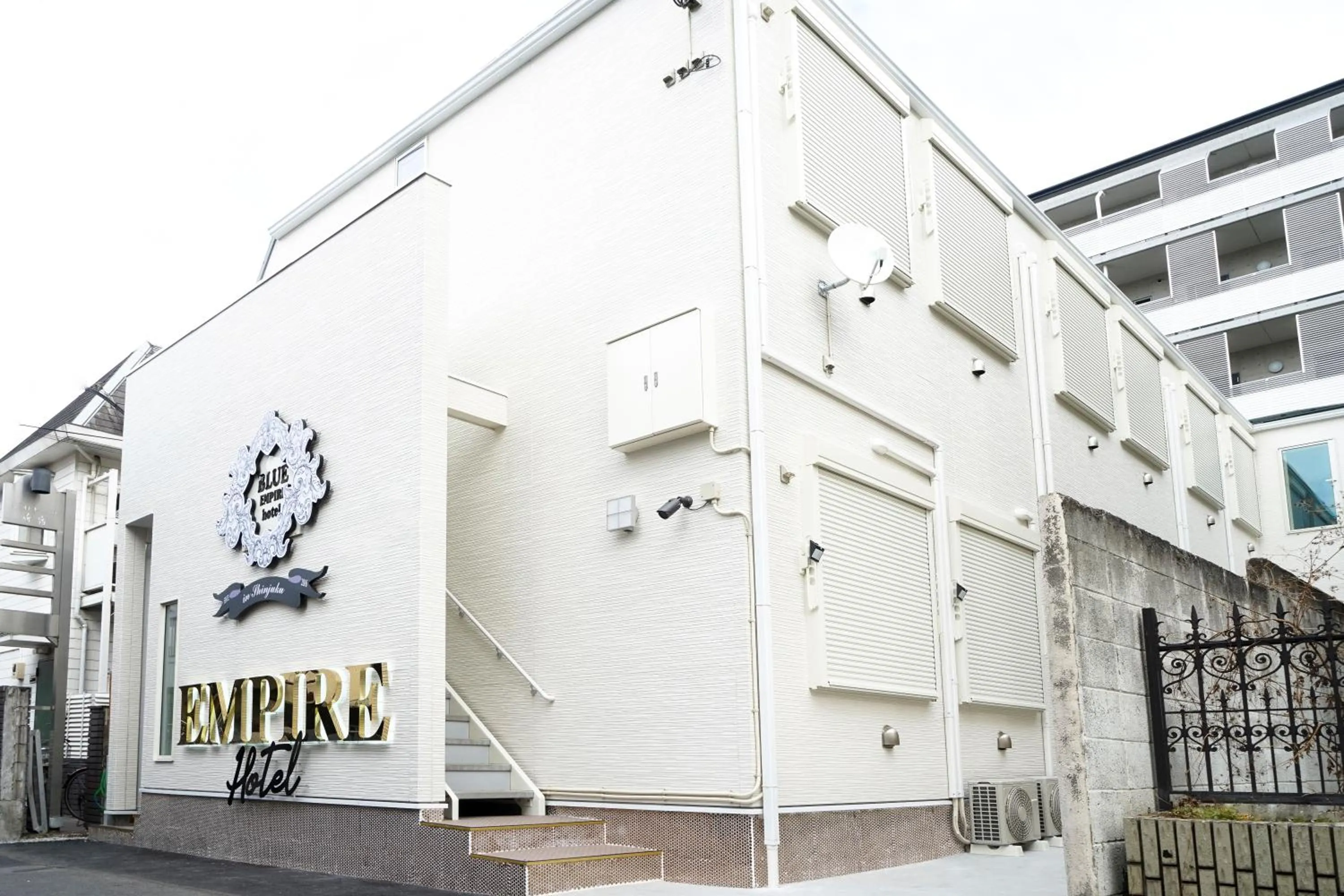Facade/entrance in Blue Empire Hotel