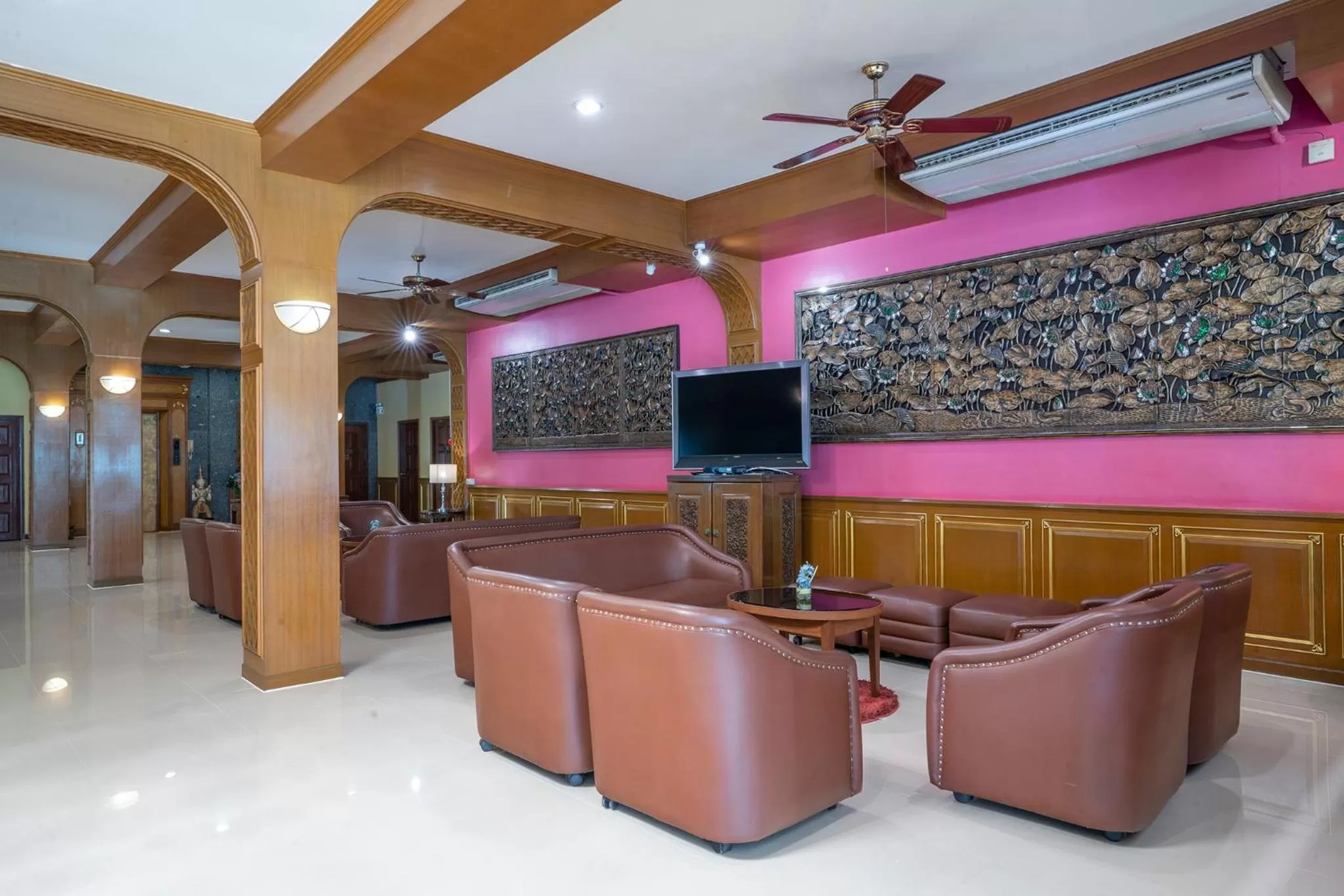 Seating area in Sabai Inn