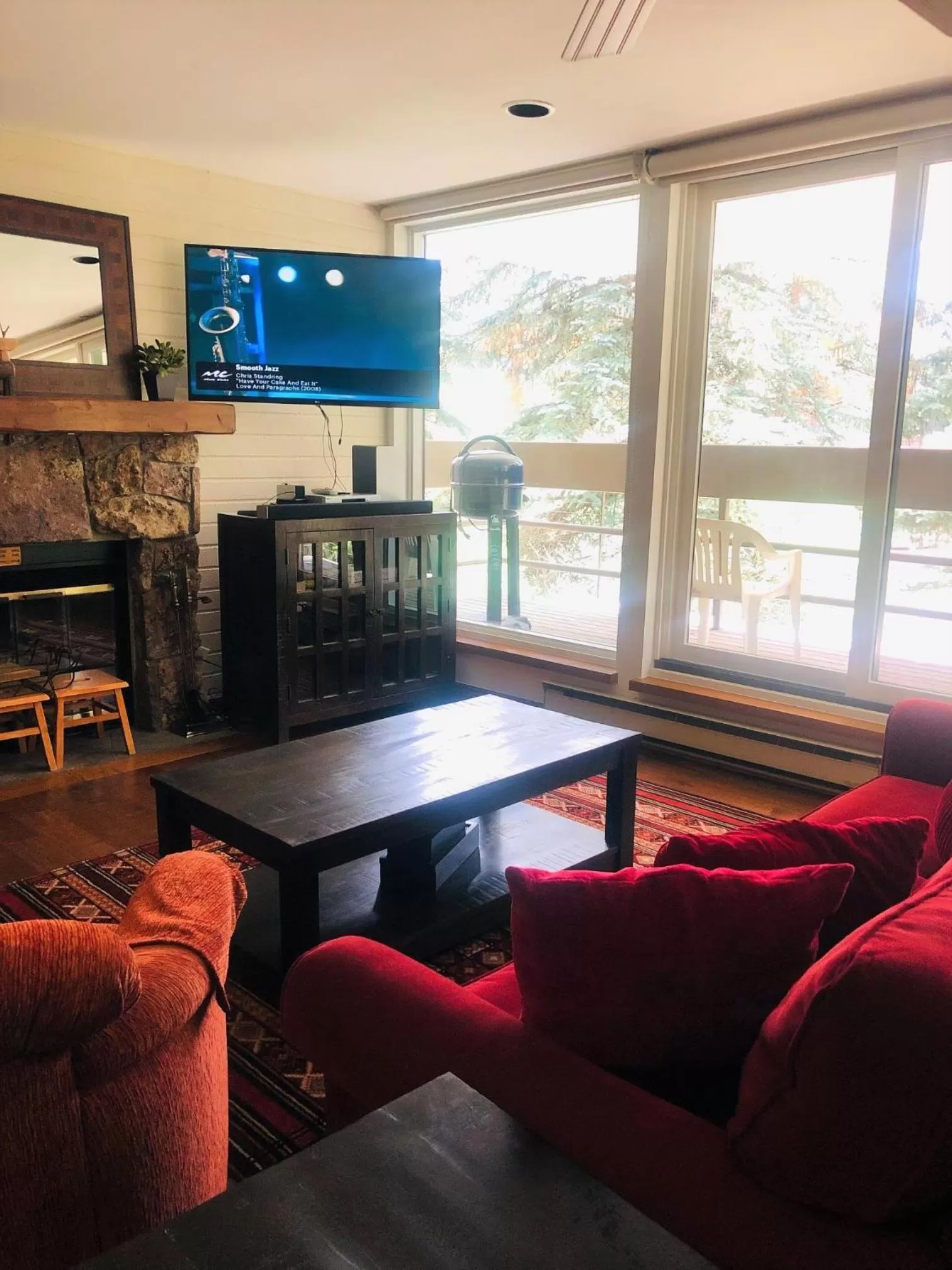 Living room in Simba Run Vail Condominiums