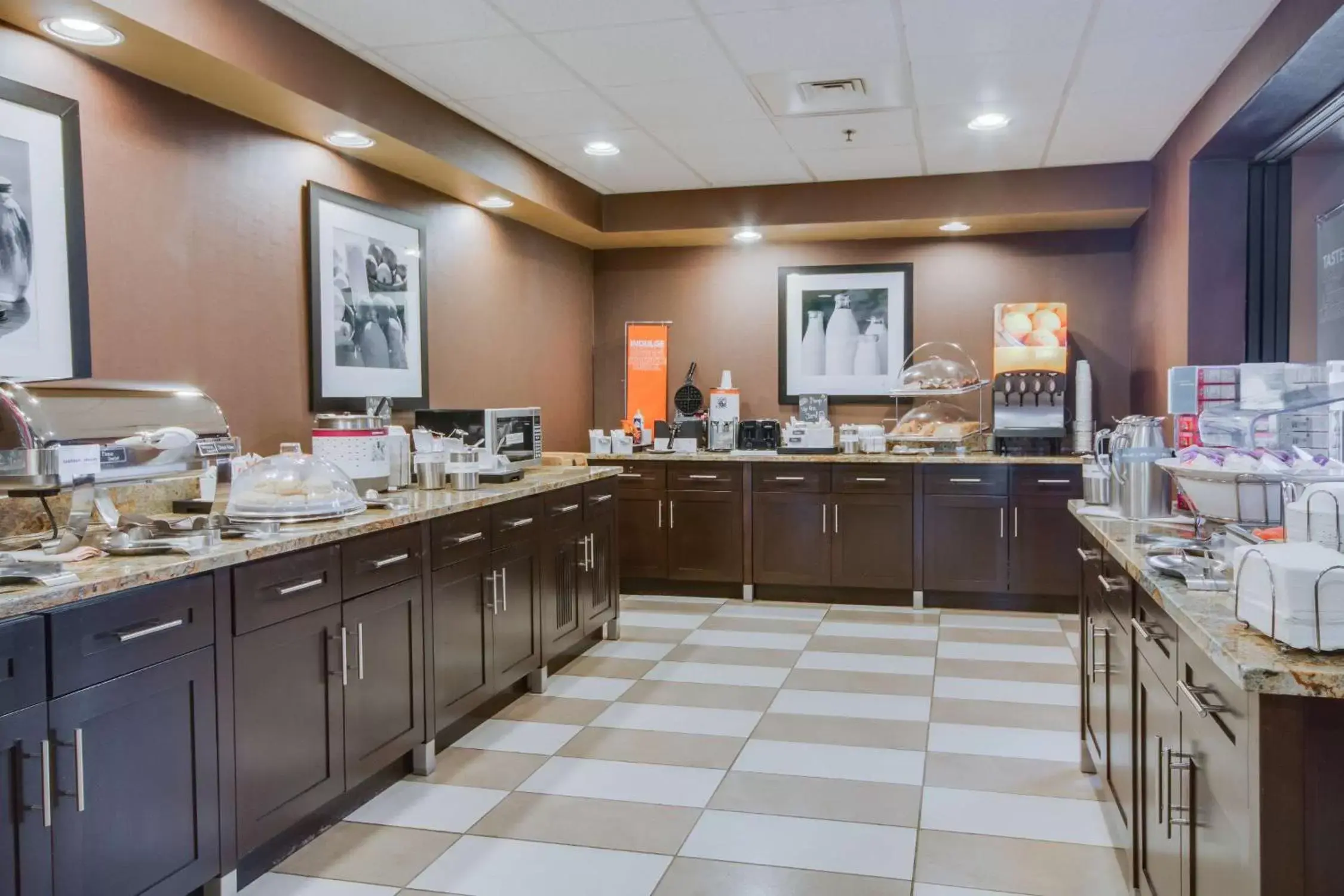 Dining area, Restaurant/Places to Eat in Hampton Inn & Suites Las Cruces I-25