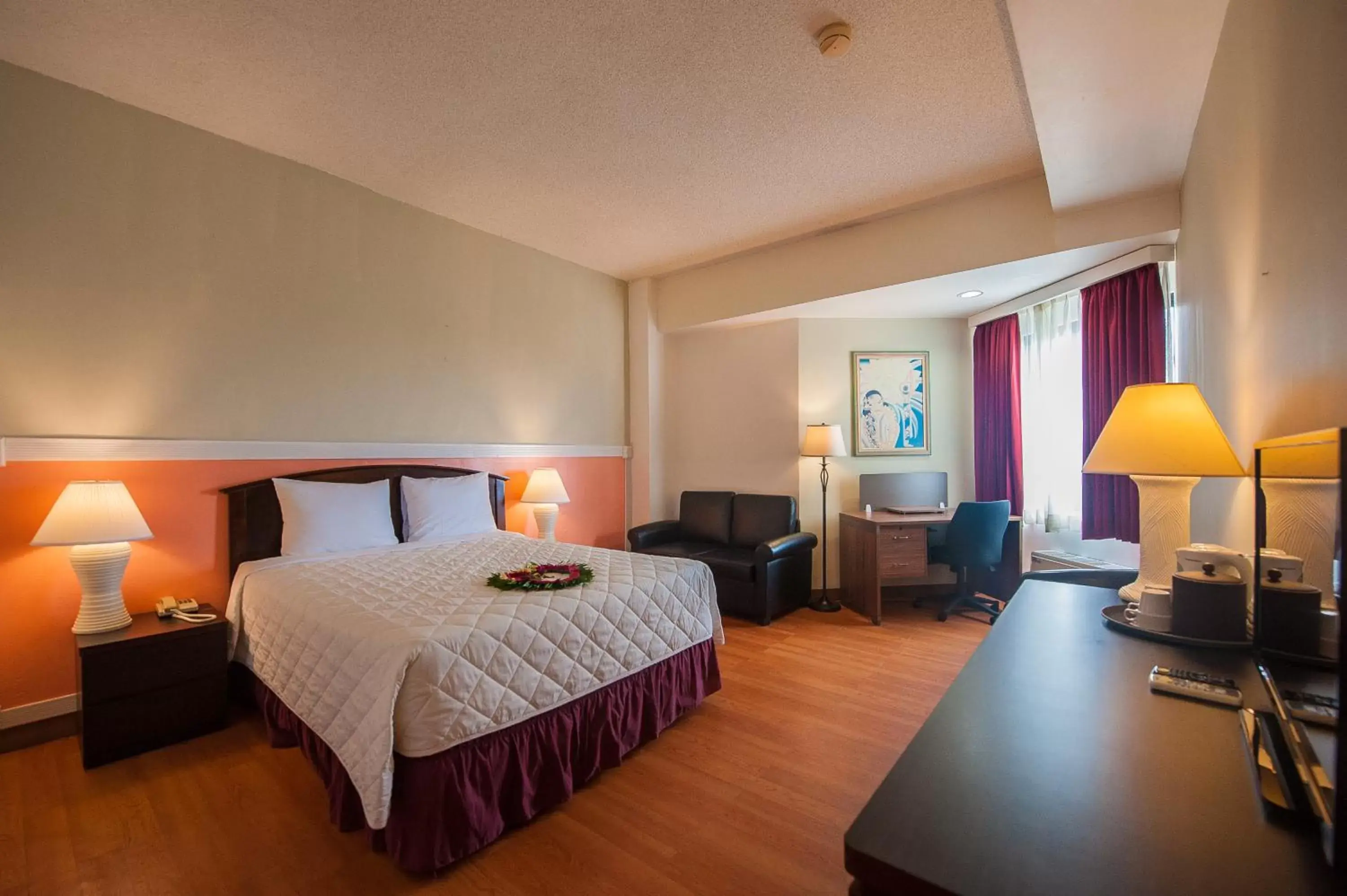 Photo of the whole room, Bed in Grand Plaza Hotel Photo of the whole room, Bed in Grand Plaza Hotel